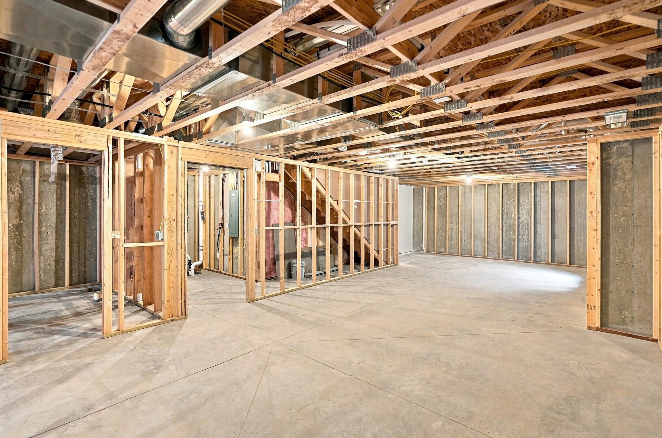 1823 Reserve Street Property Photo 23
