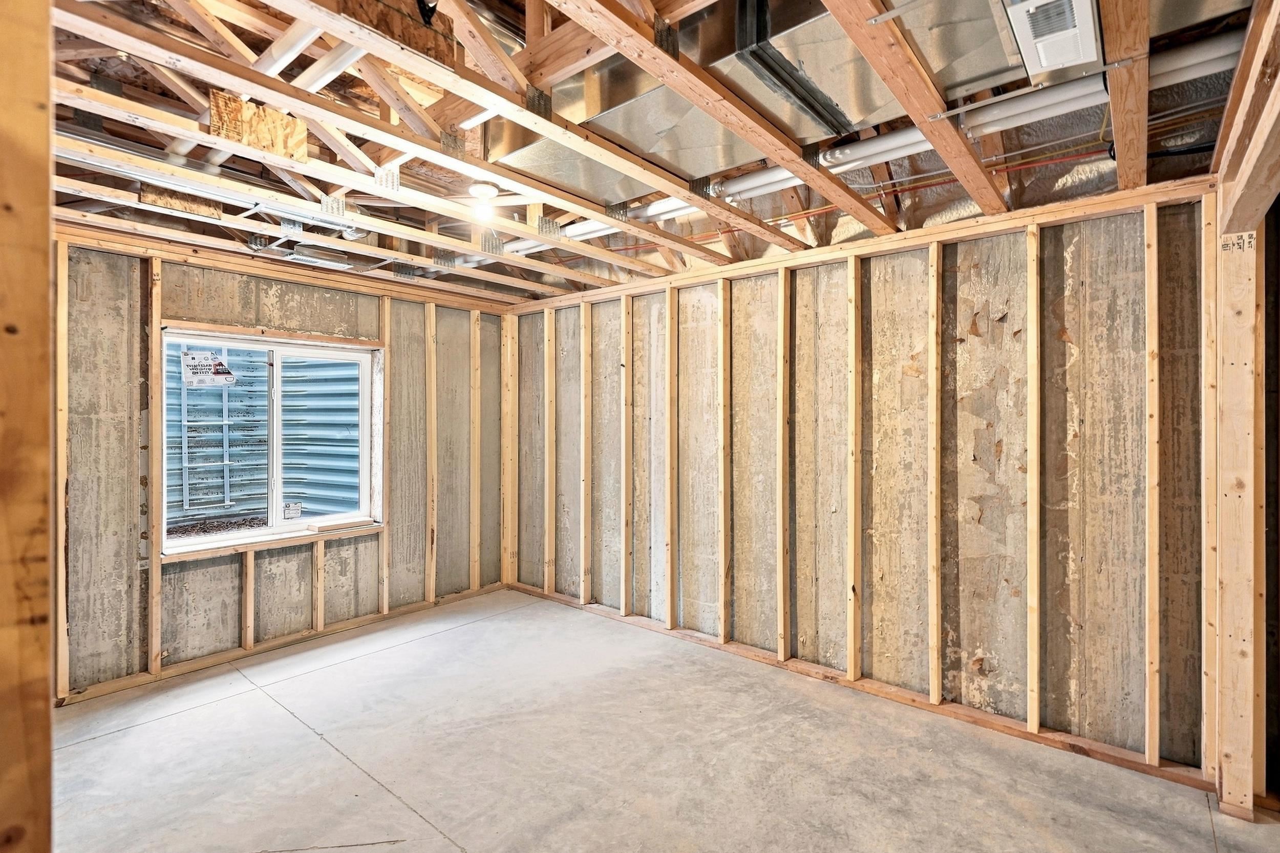 1823 Reserve Street Property Photo 25