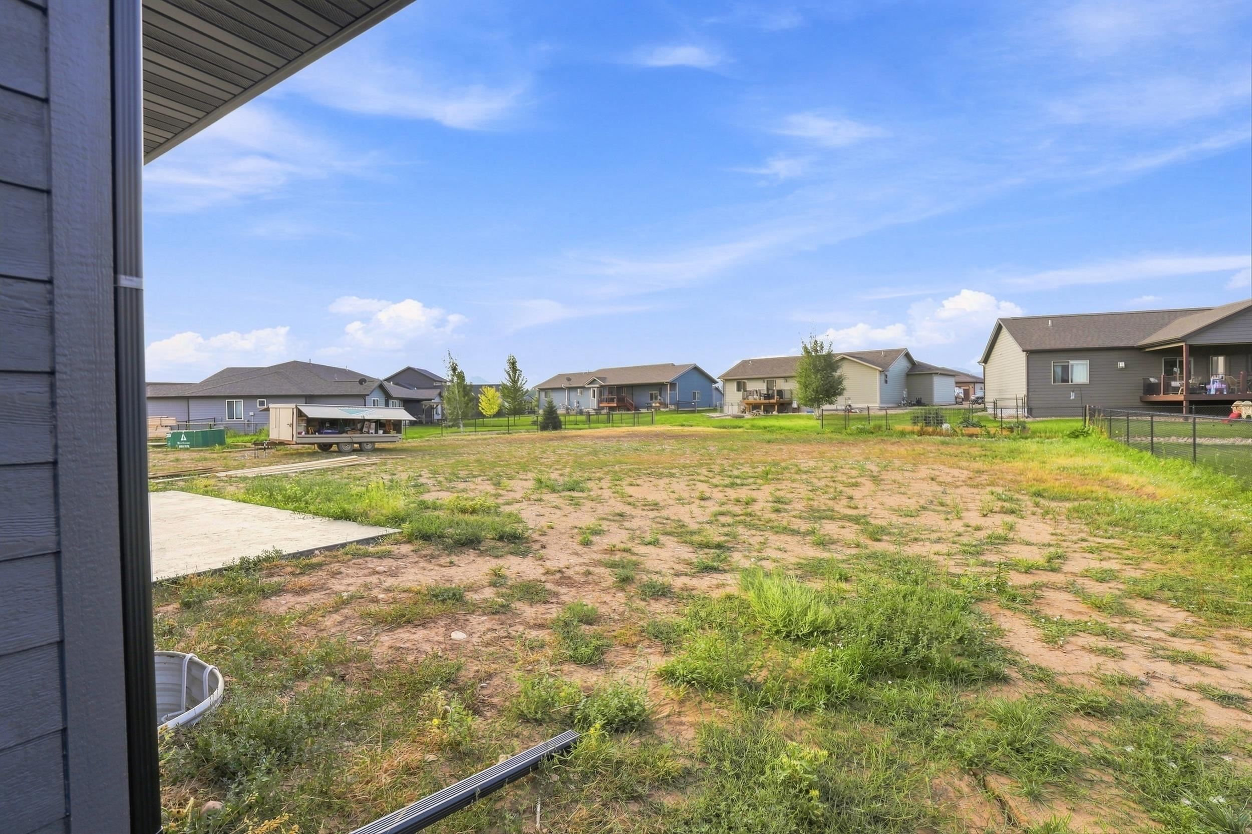 1823 Reserve Street Property Photo 34