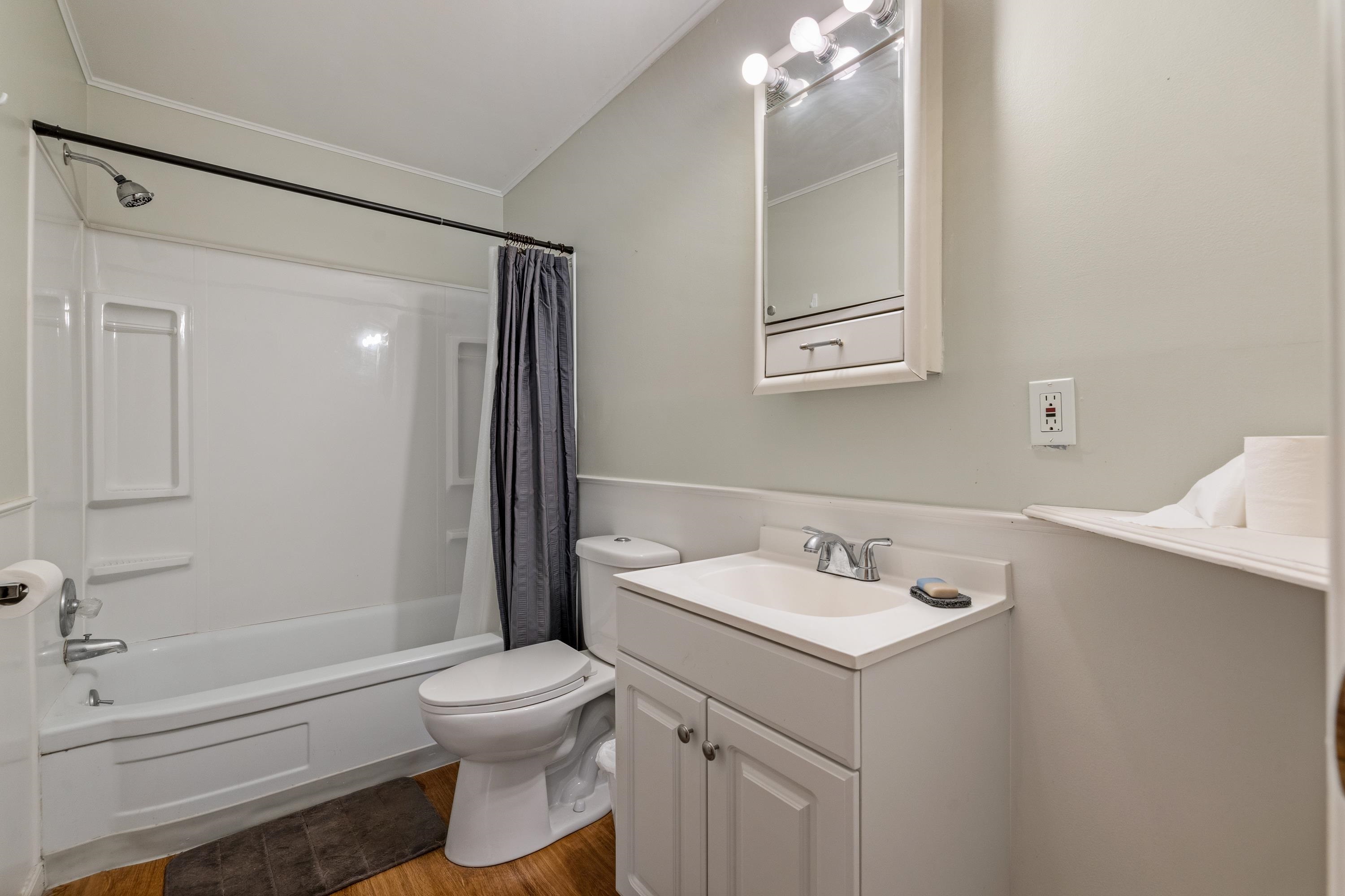 535 Battle Mountain Avenue Property Photo 13