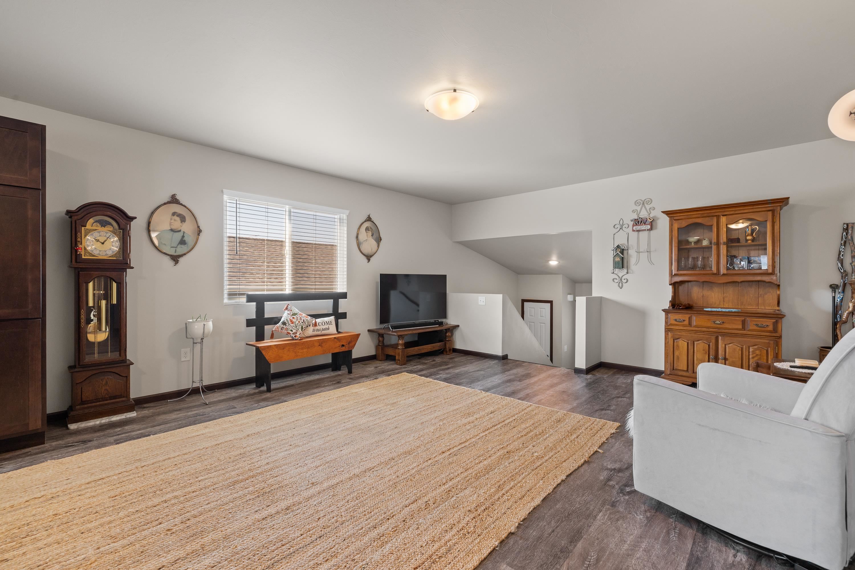 414 Diamond Ridge Boulevard Property Photo 4
