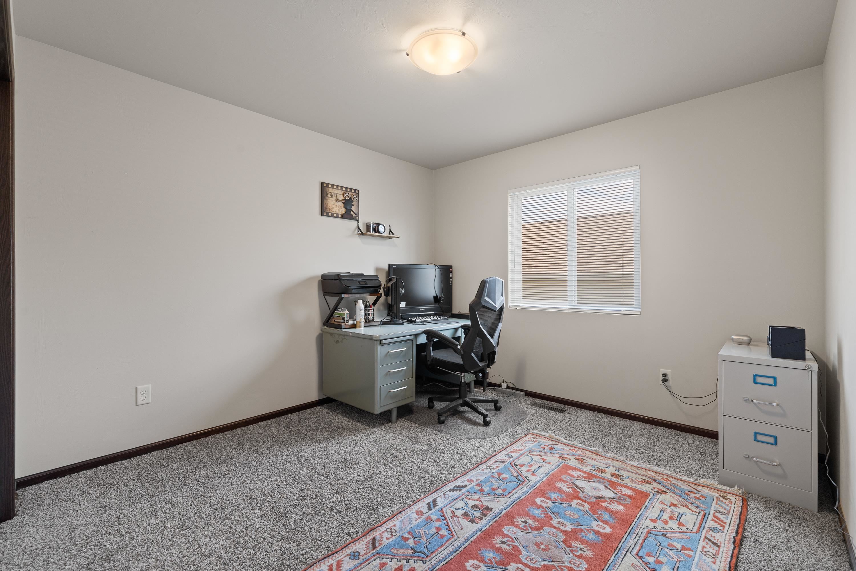 414 Diamond Ridge Boulevard Property Photo 11
