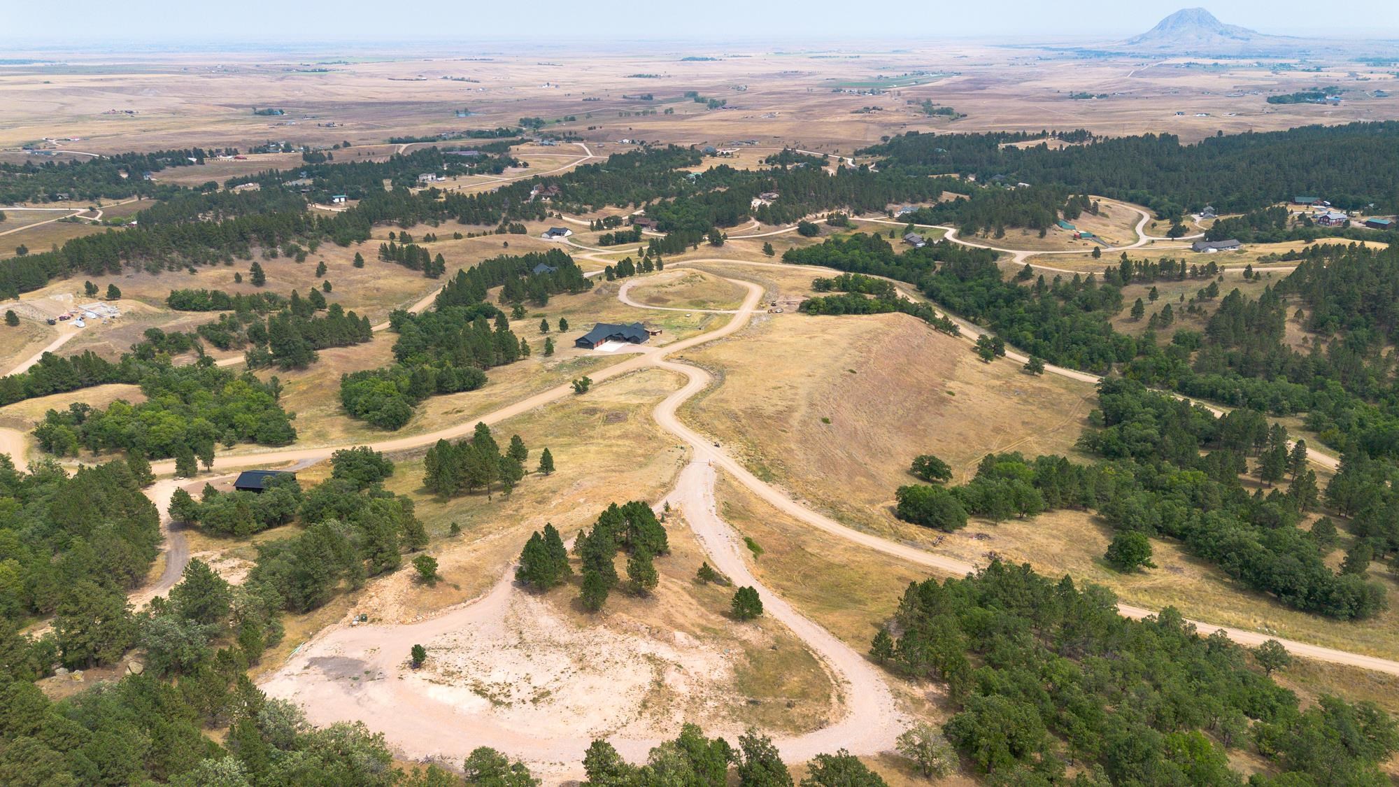 20257 Heavenly Hills Road Property Photo 1