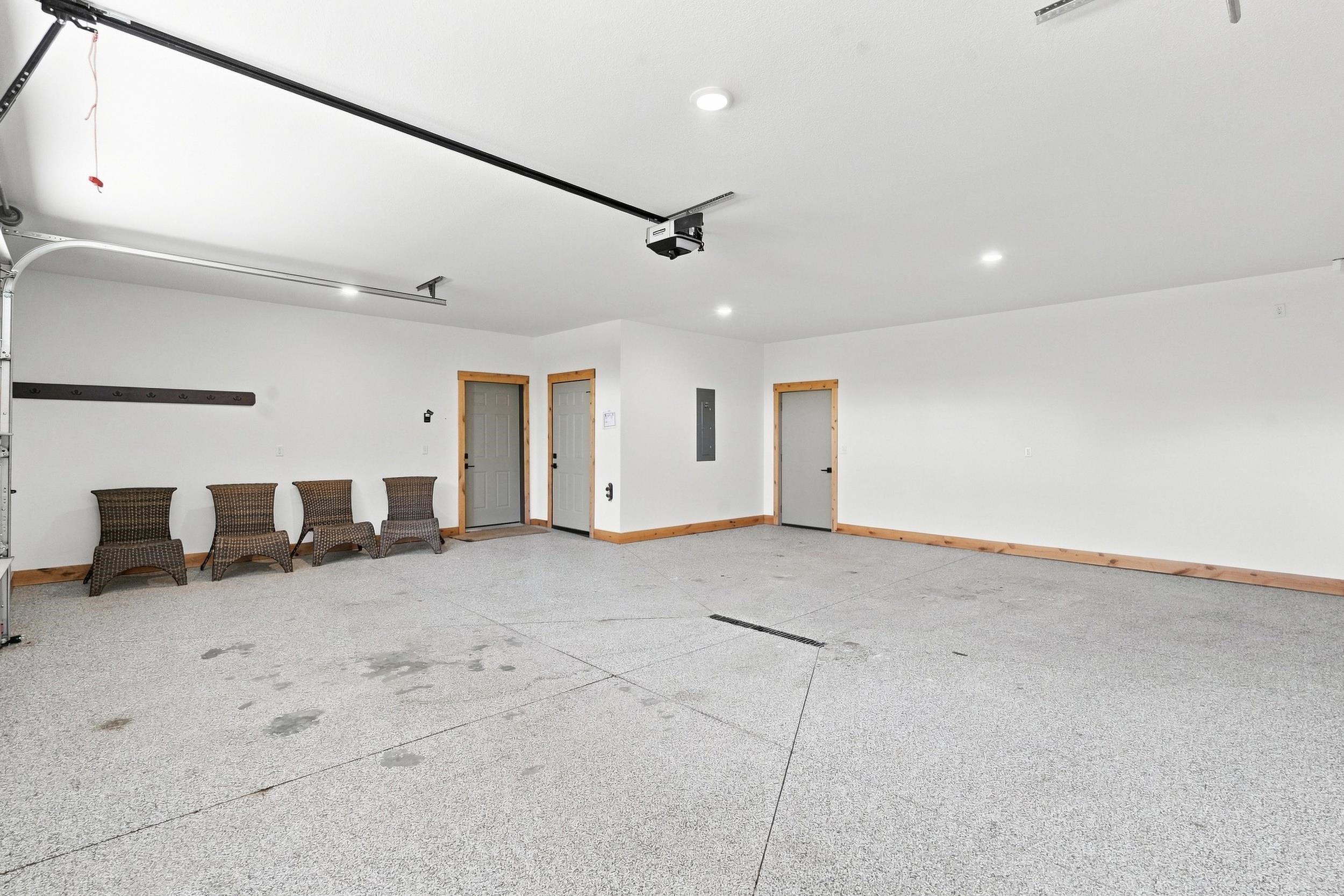 11263 Westwind Ct. Property Photo 36