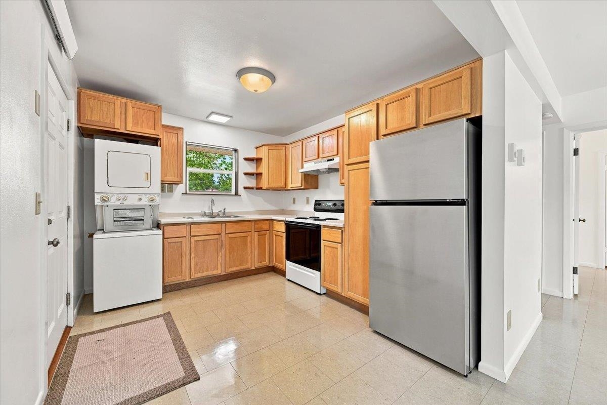1511 & 1515 Meade Avenue Property Photo 2