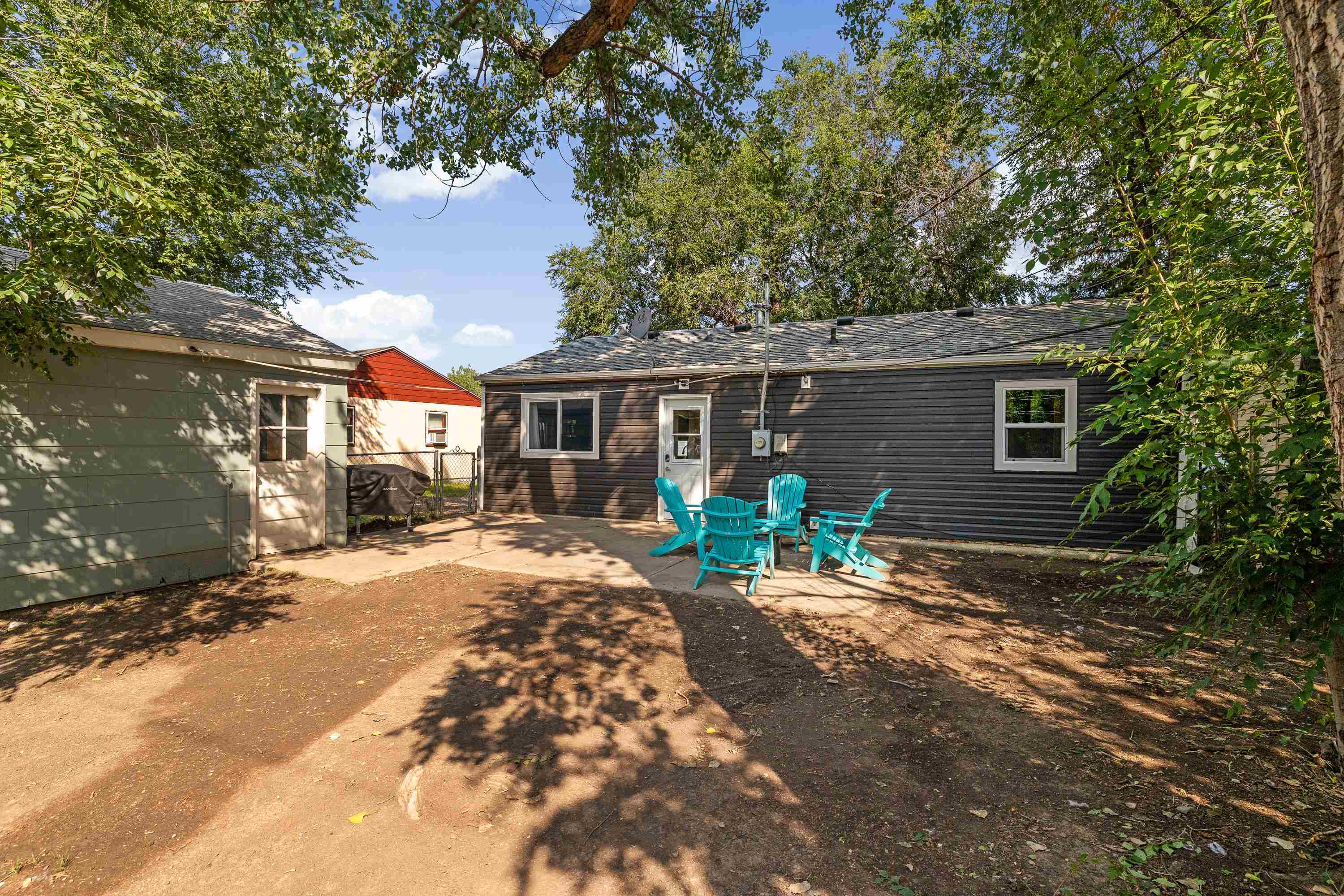 419 E Meade Property Photo 13