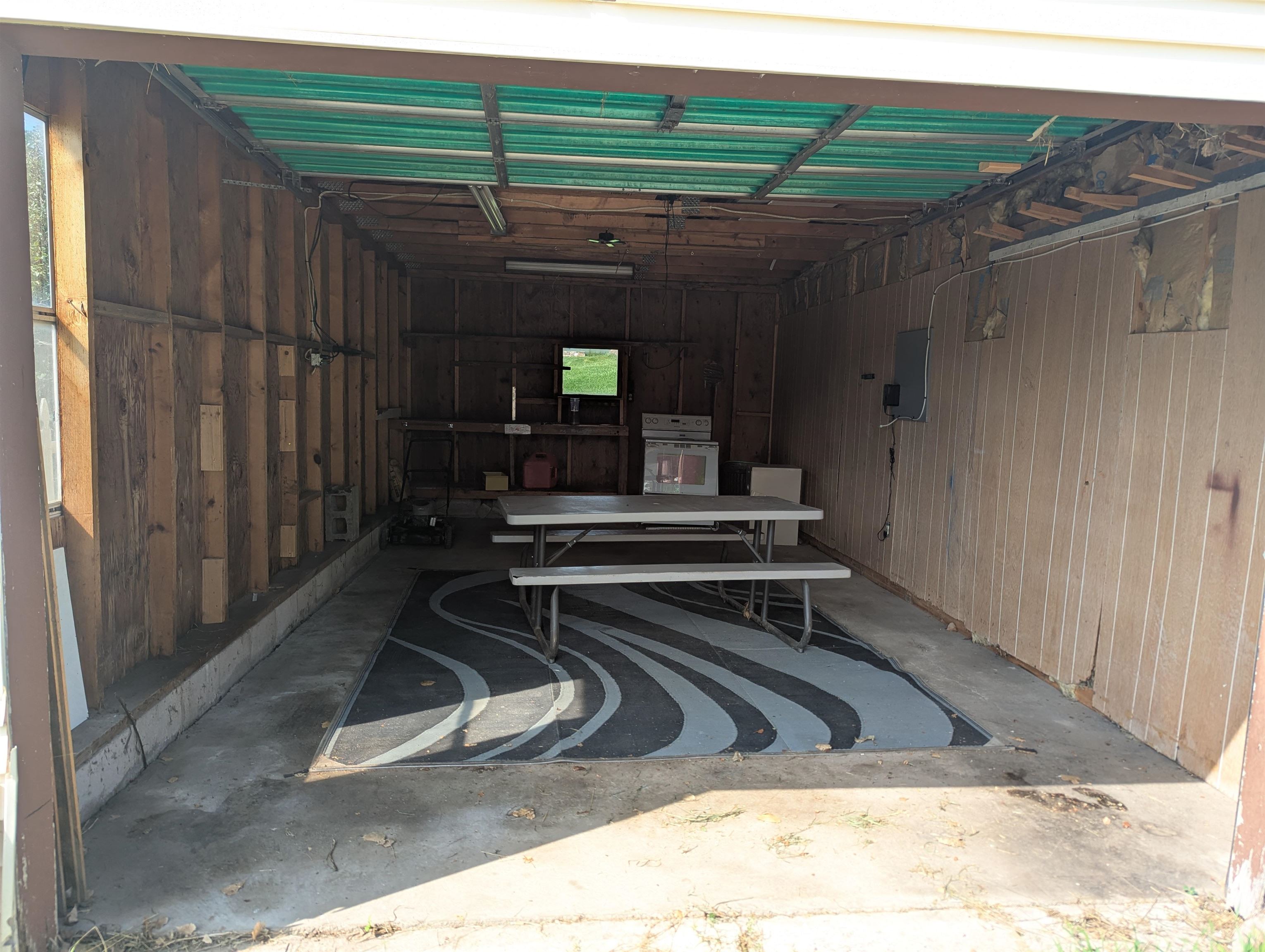 820 Montgomery Street Property Photo 15