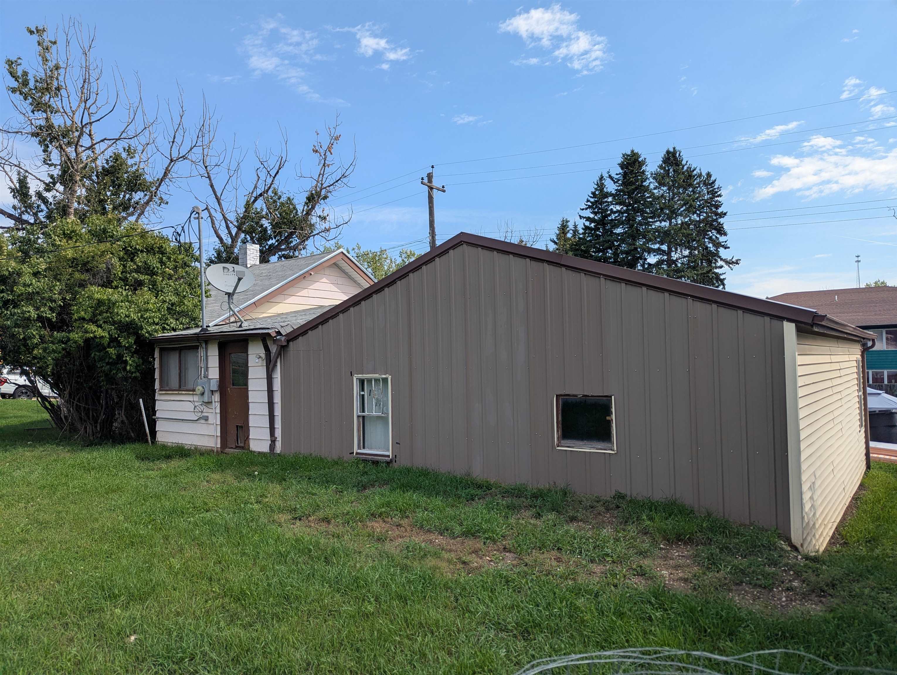 820 Montgomery Street Property Photo 18