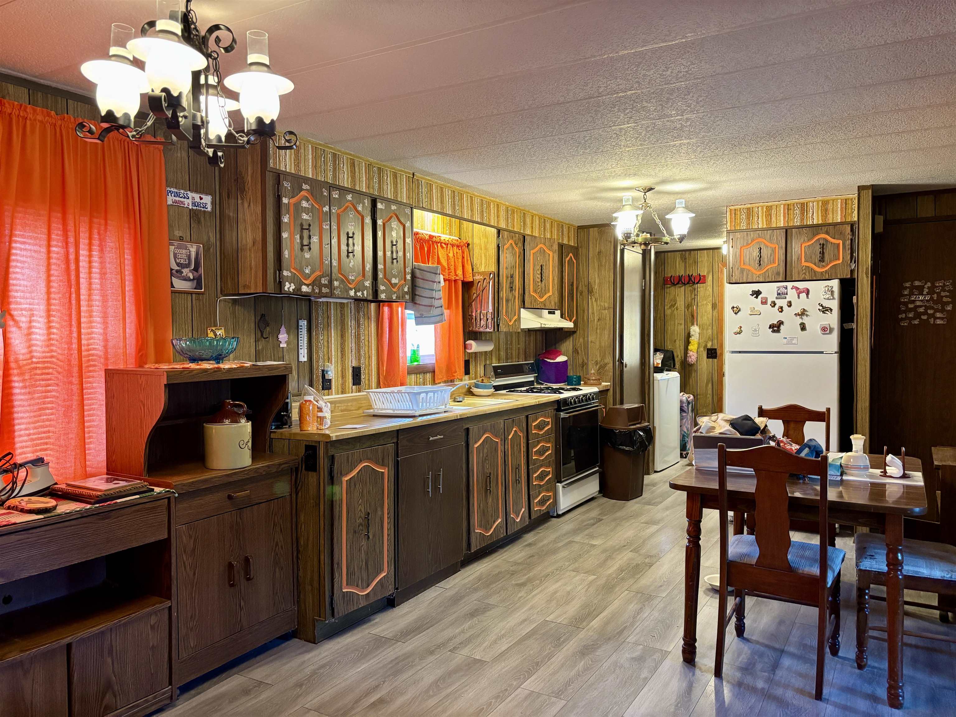 501 C Street Property Photo 5