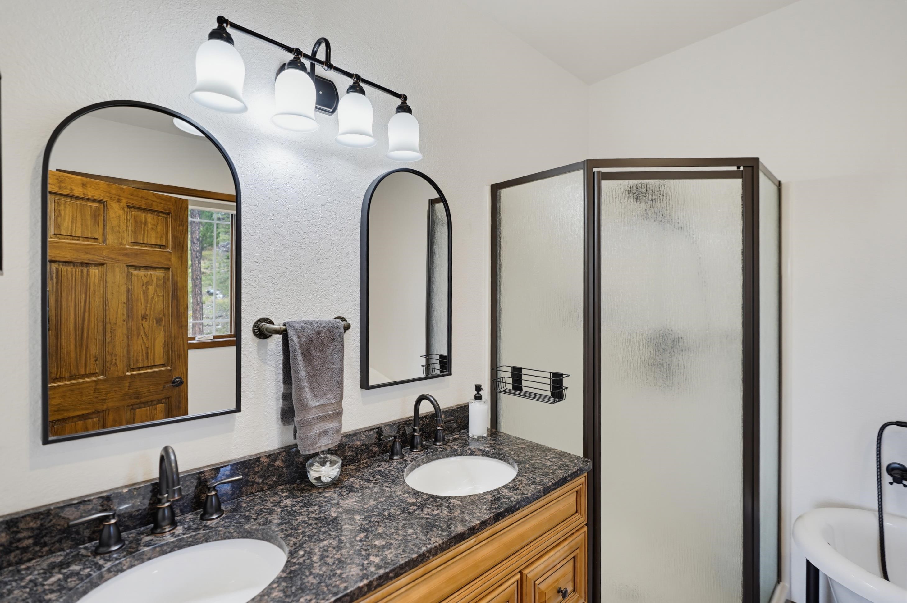 13310 Silver Mountain Rd Property Photo 17