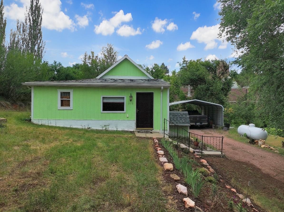 518 Beaver Ave Property Photo 1