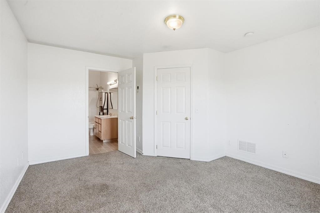 910 Heritage Drive Property Photo 19