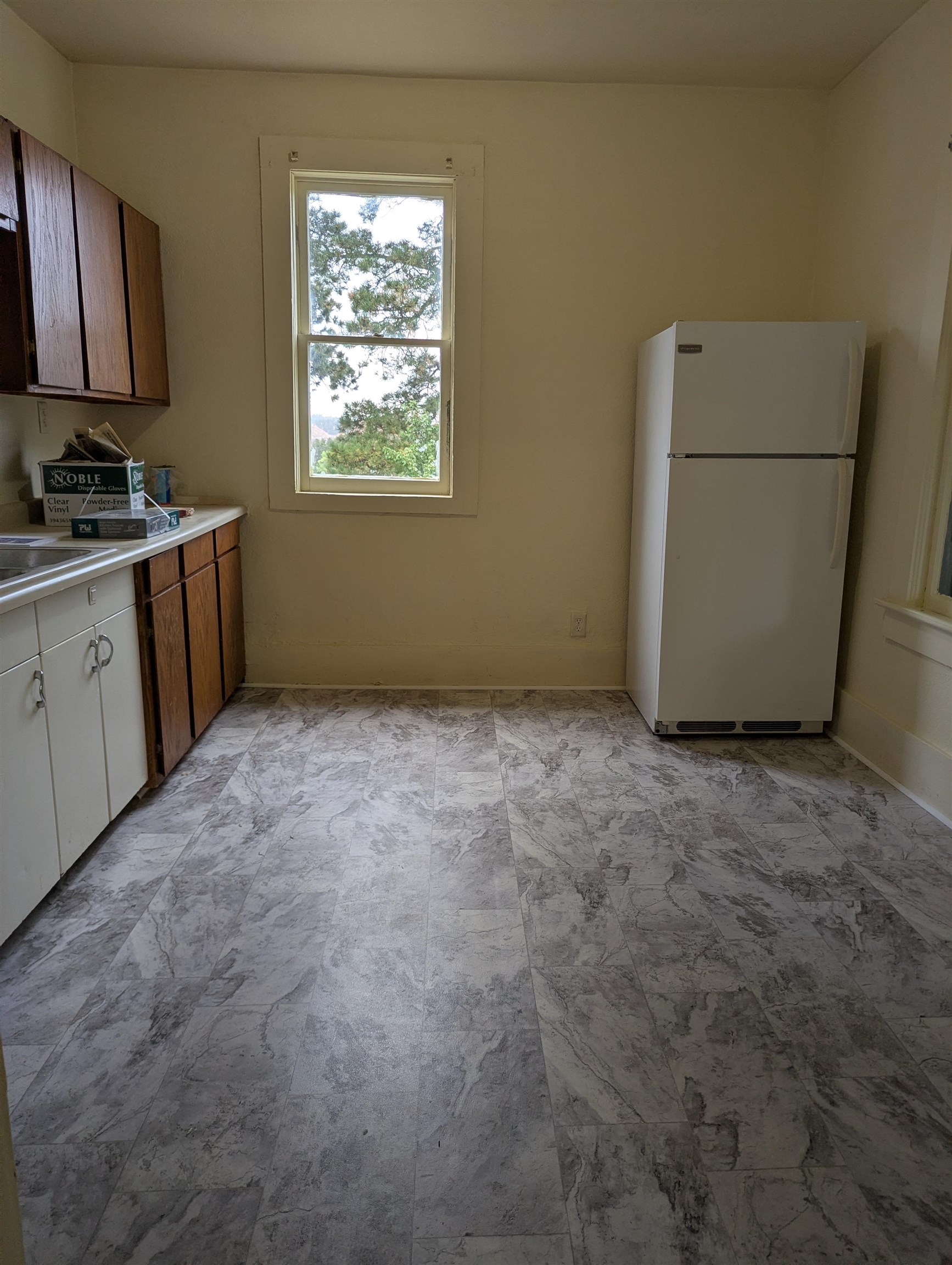 214 Milliken Street Property Photo 7