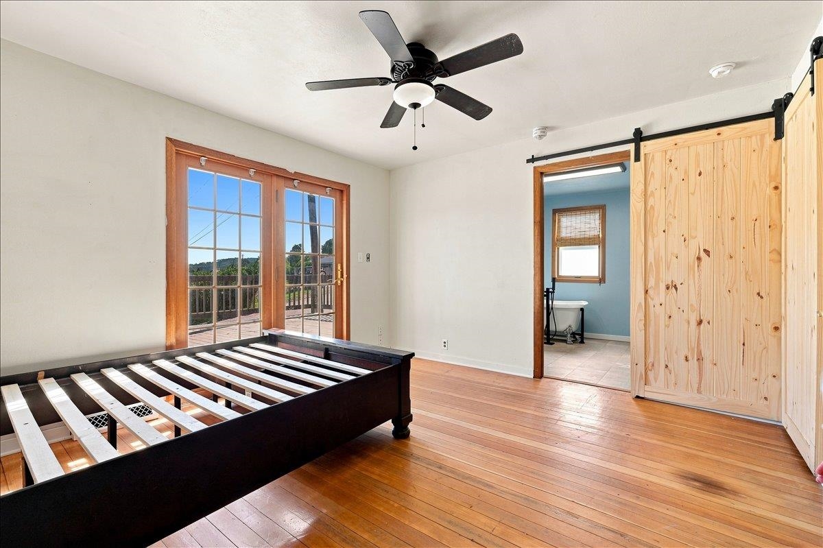 507 Bleeker Street Property Photo 13