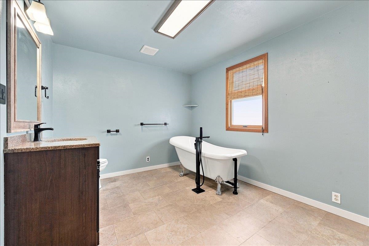507 Bleeker Street Property Photo 15