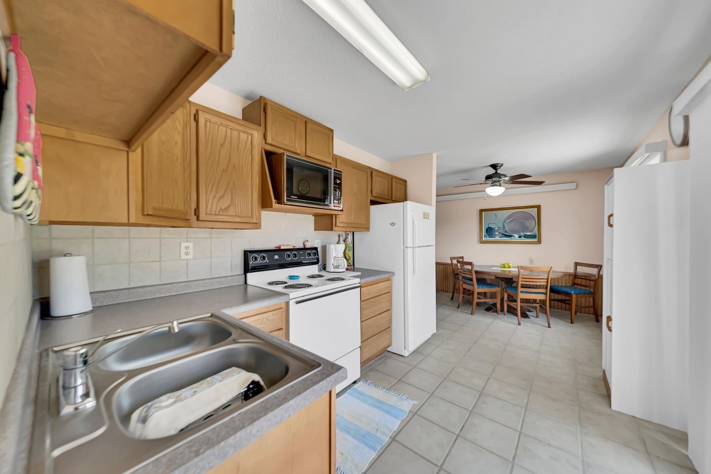 12677 Hazelrodt Cutoff Property Photo 8