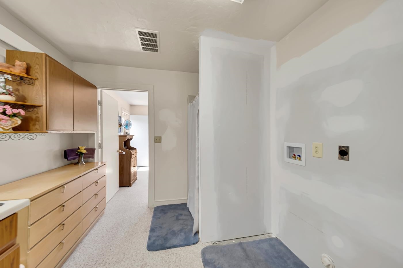 12677 Hazelrodt Cutoff Property Photo 16