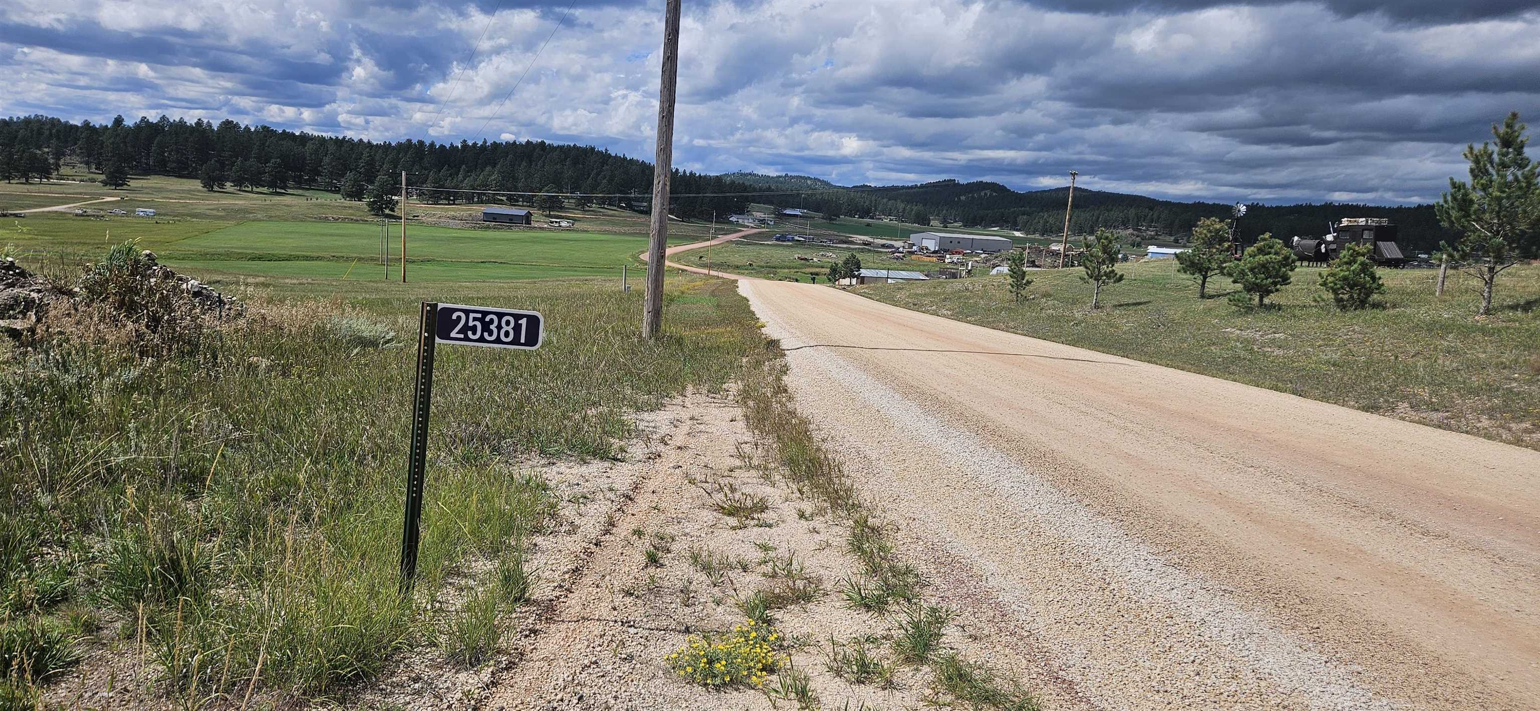 25381 Wind Song Valley Road Property Photo 7