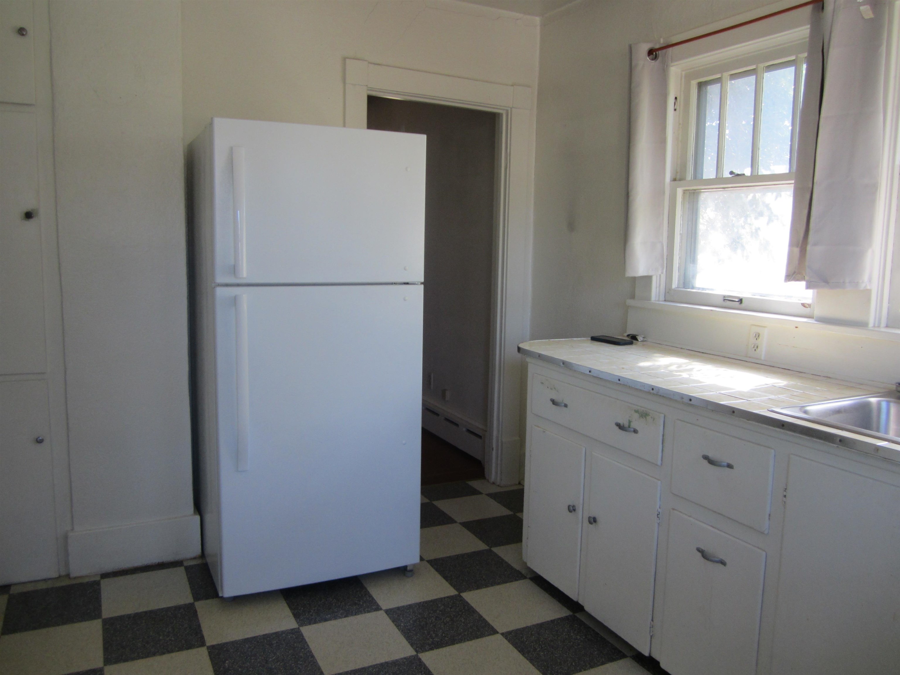 102 N 6th Street Property Photo 8