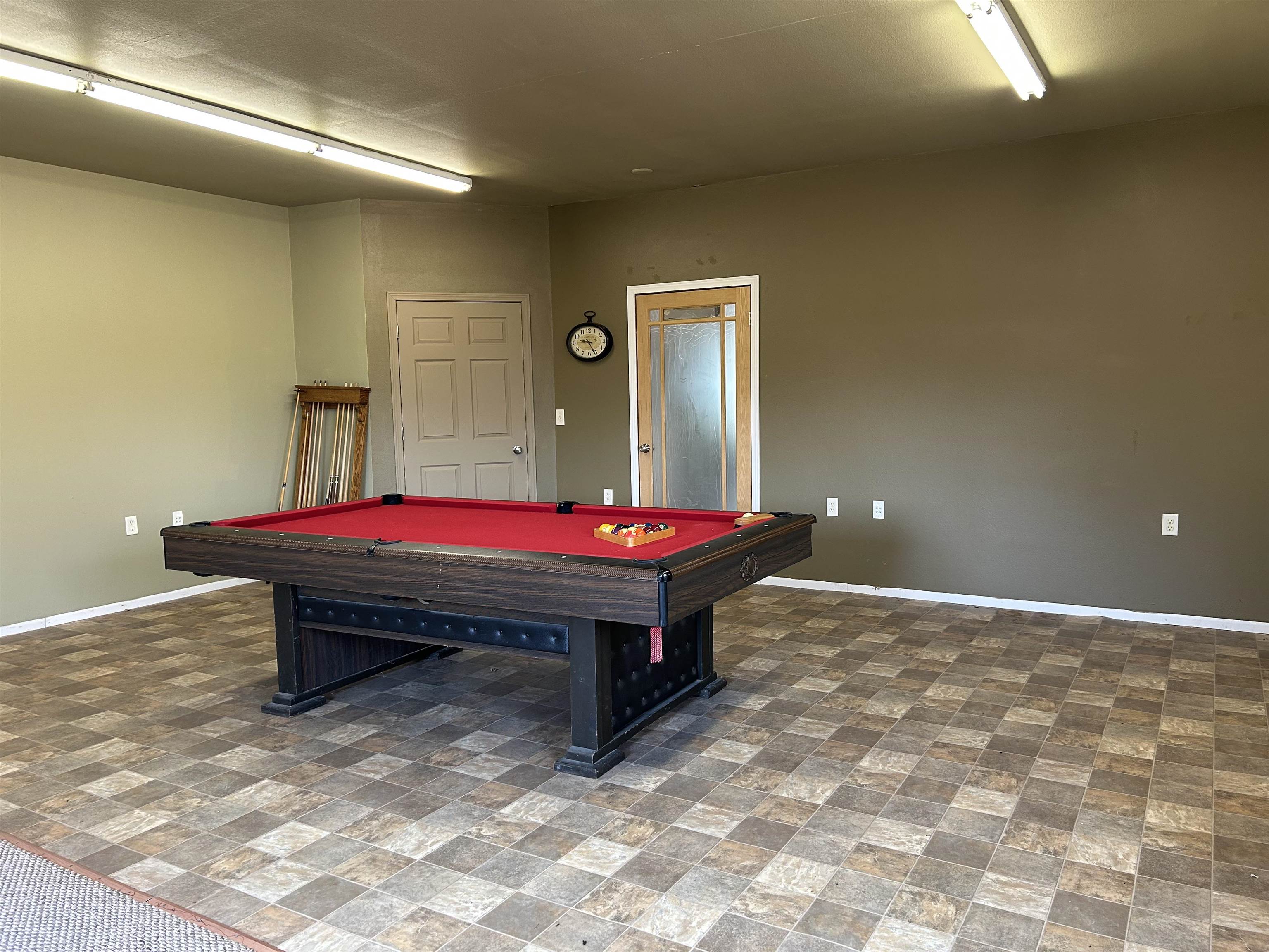 209 Pierre Street Property Photo 9