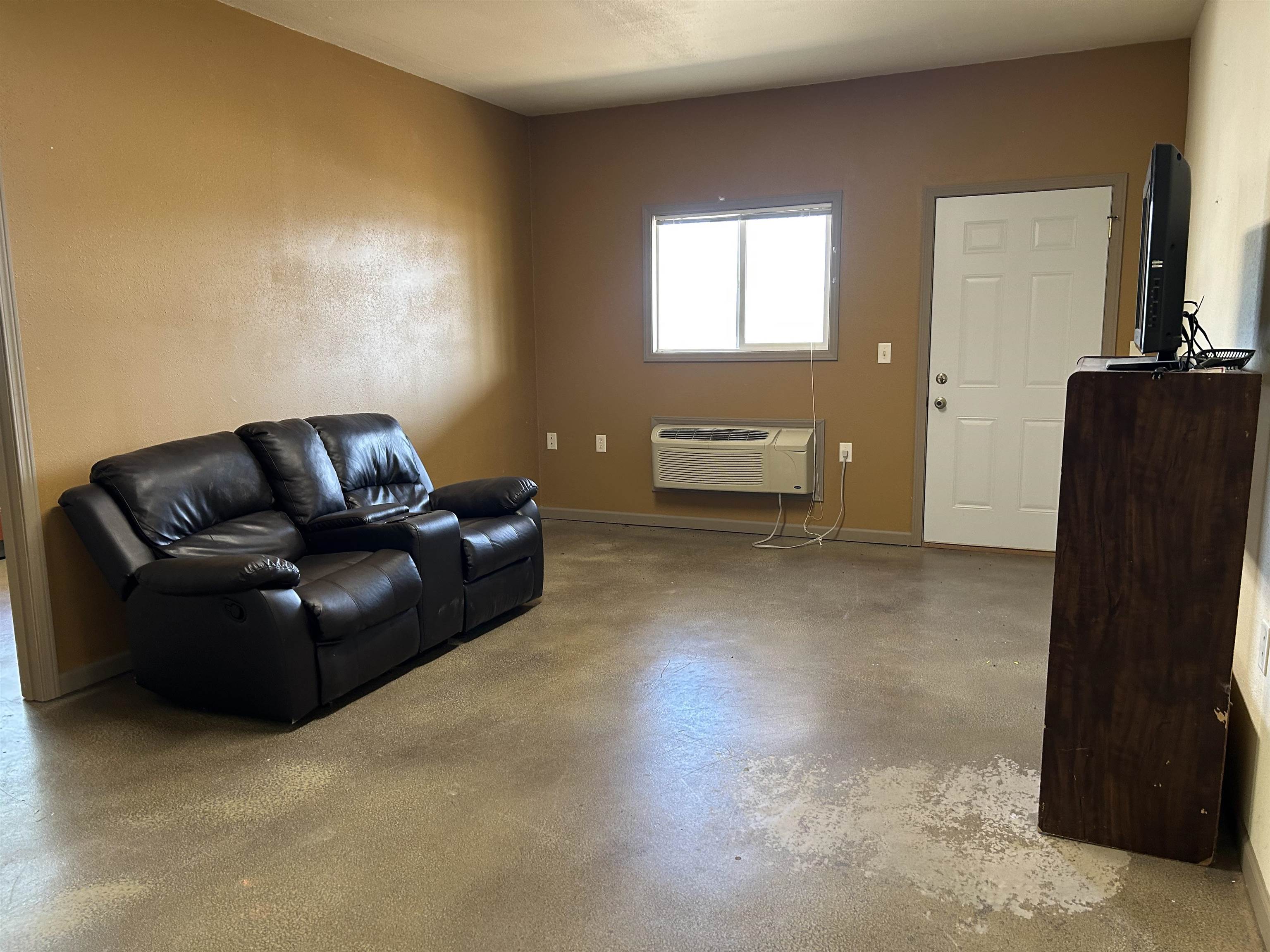 209 Pierre Street Property Photo 12