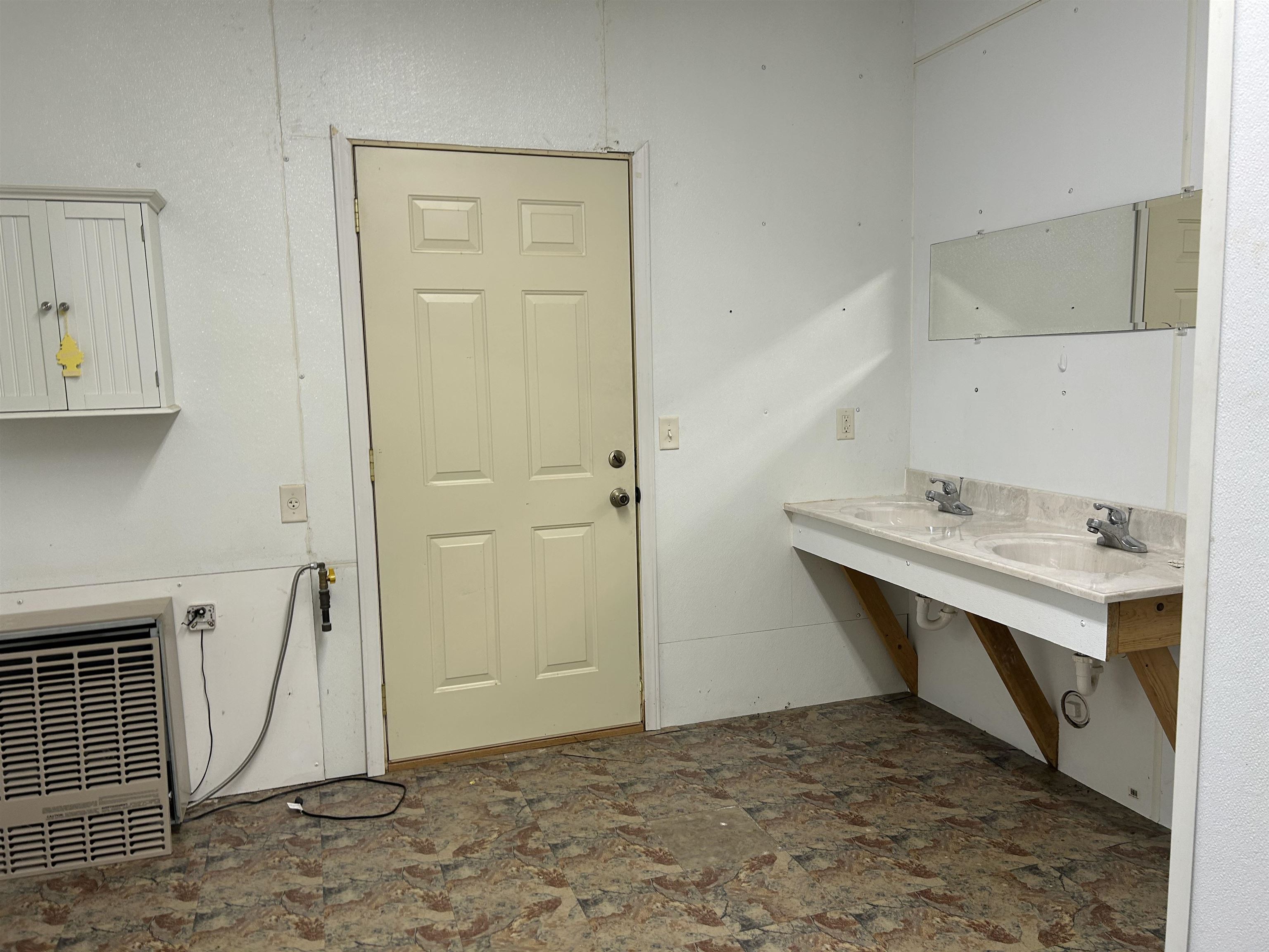 209 Pierre Street Property Photo 13
