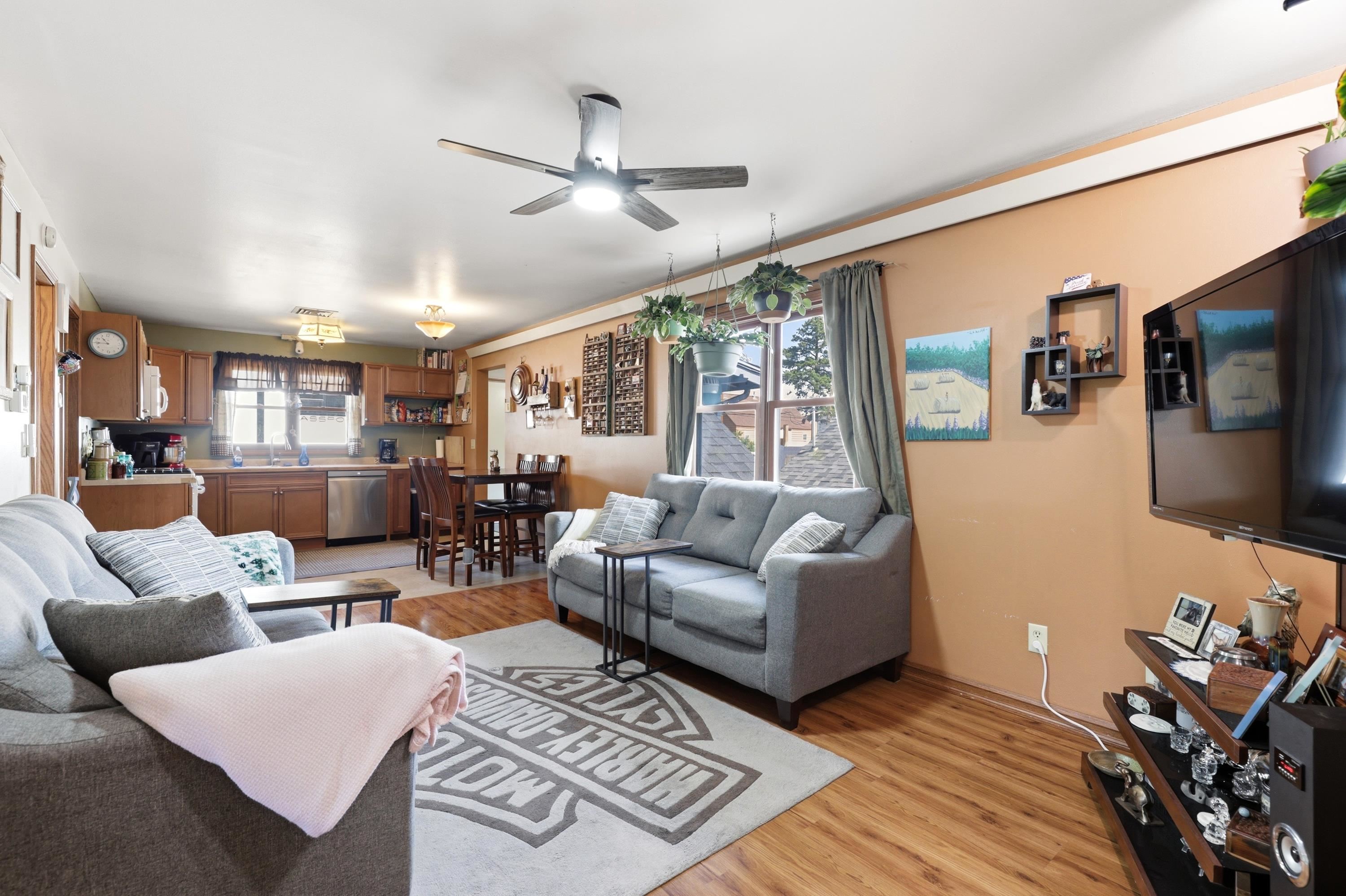 416 Matthew Street Property Photo 13