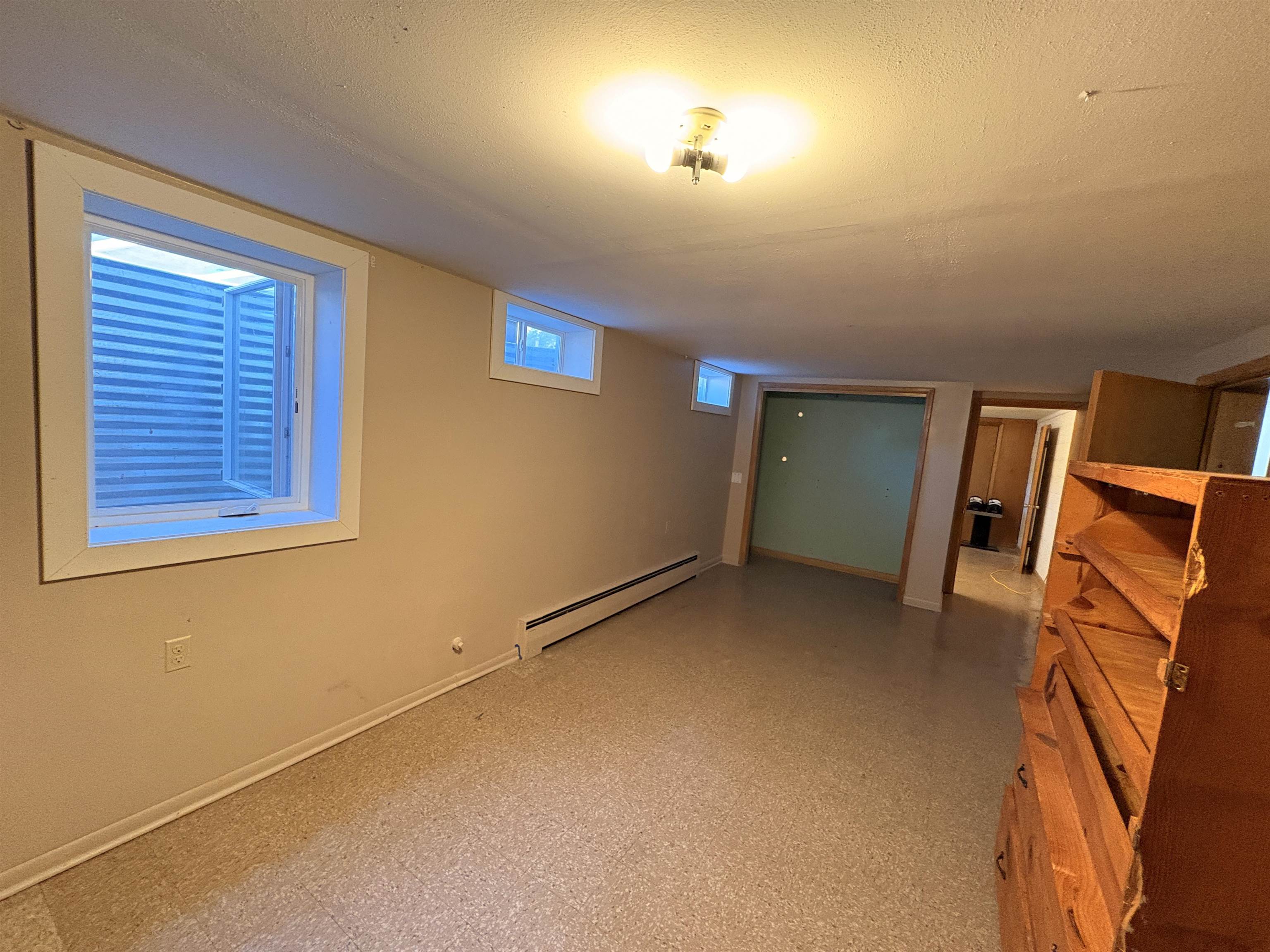 202 S 1st Avenue Property Photo 10