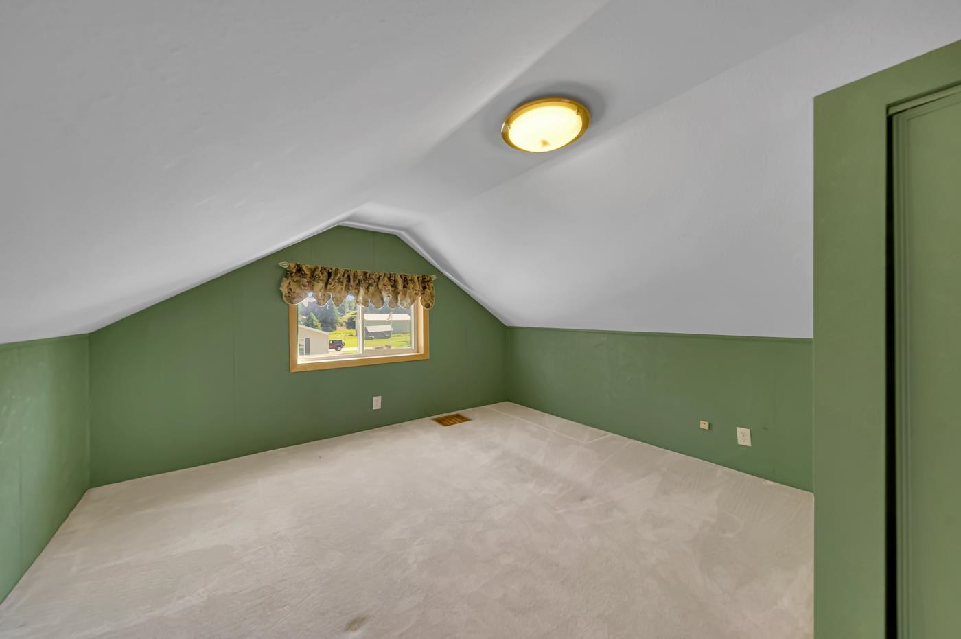 25115 Harbach Lane Property Photo 22