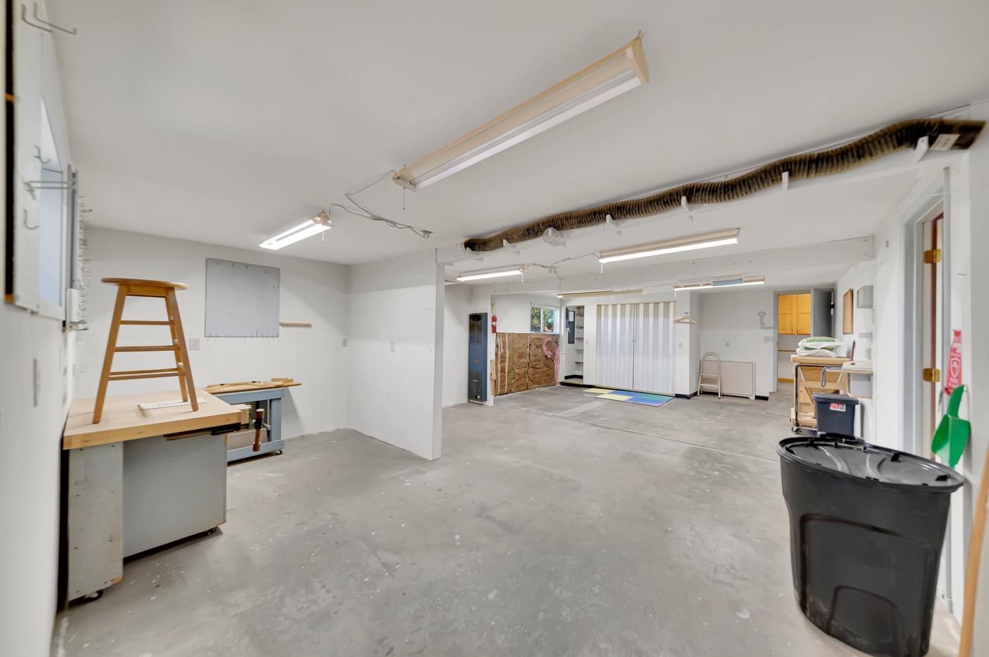 25115 Harbach Lane Property Photo 29