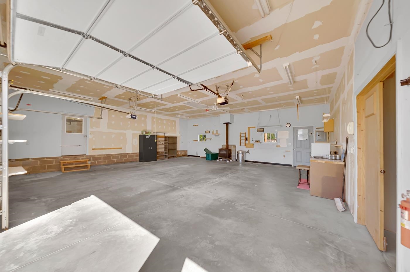 25115 Harbach Lane Property Photo 31