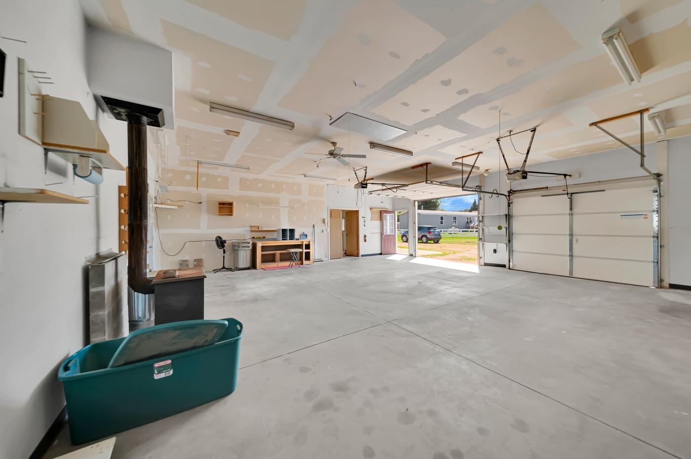 25115 Harbach Lane Property Photo 32