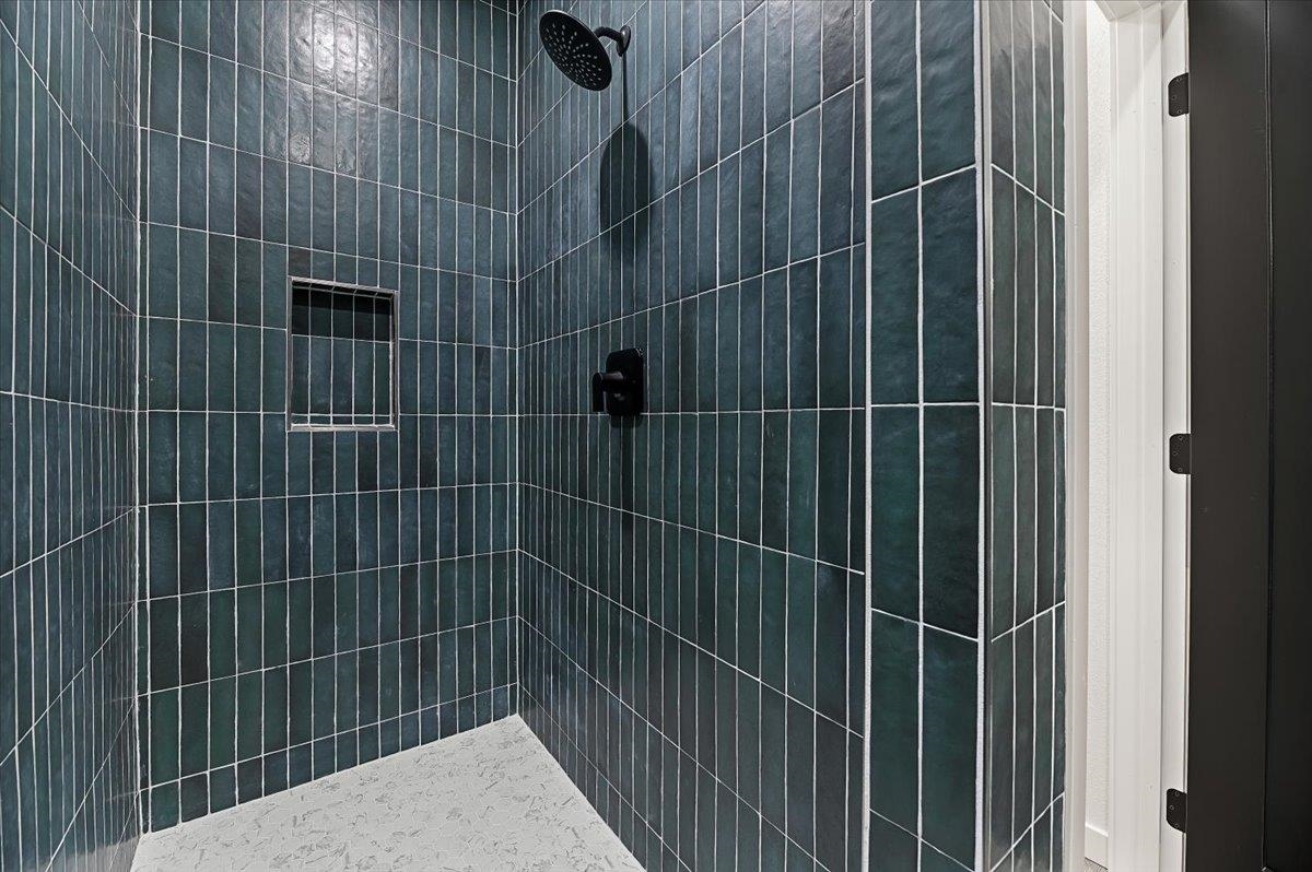 21344 Embers Way Property Photo 24