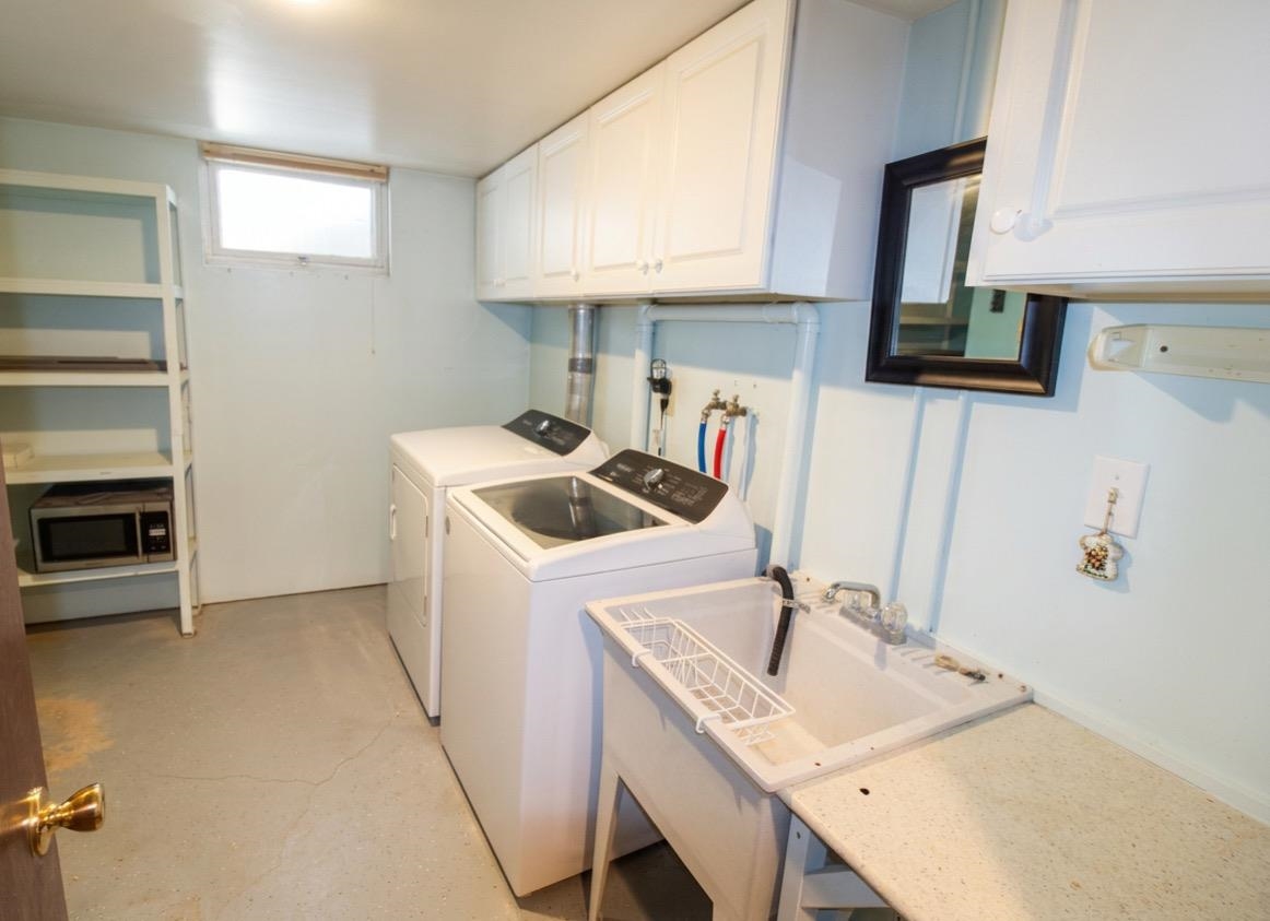 2067 11th Avenue Property Photo 4