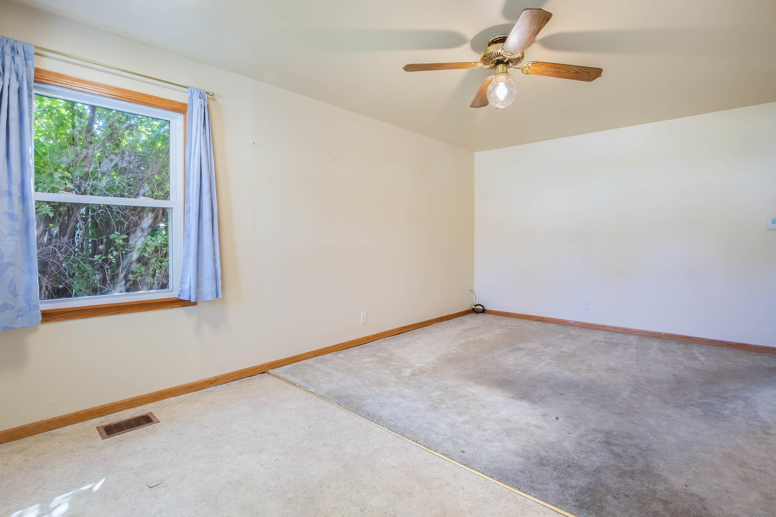 231 E St. Andrew Street Property Photo 6