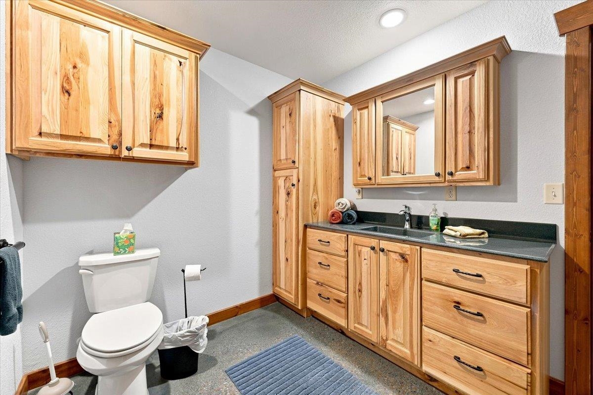 12592 Sandstone Road Property Photo 11