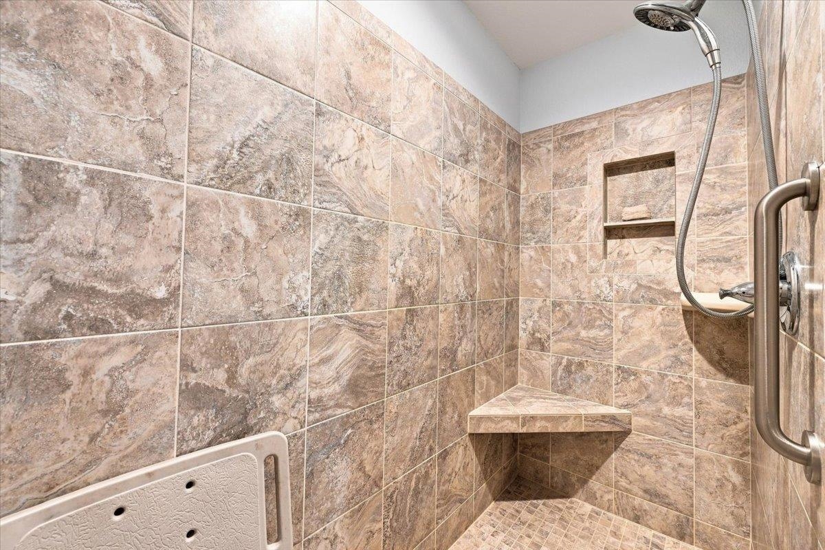 12592 Sandstone Road Property Photo 13