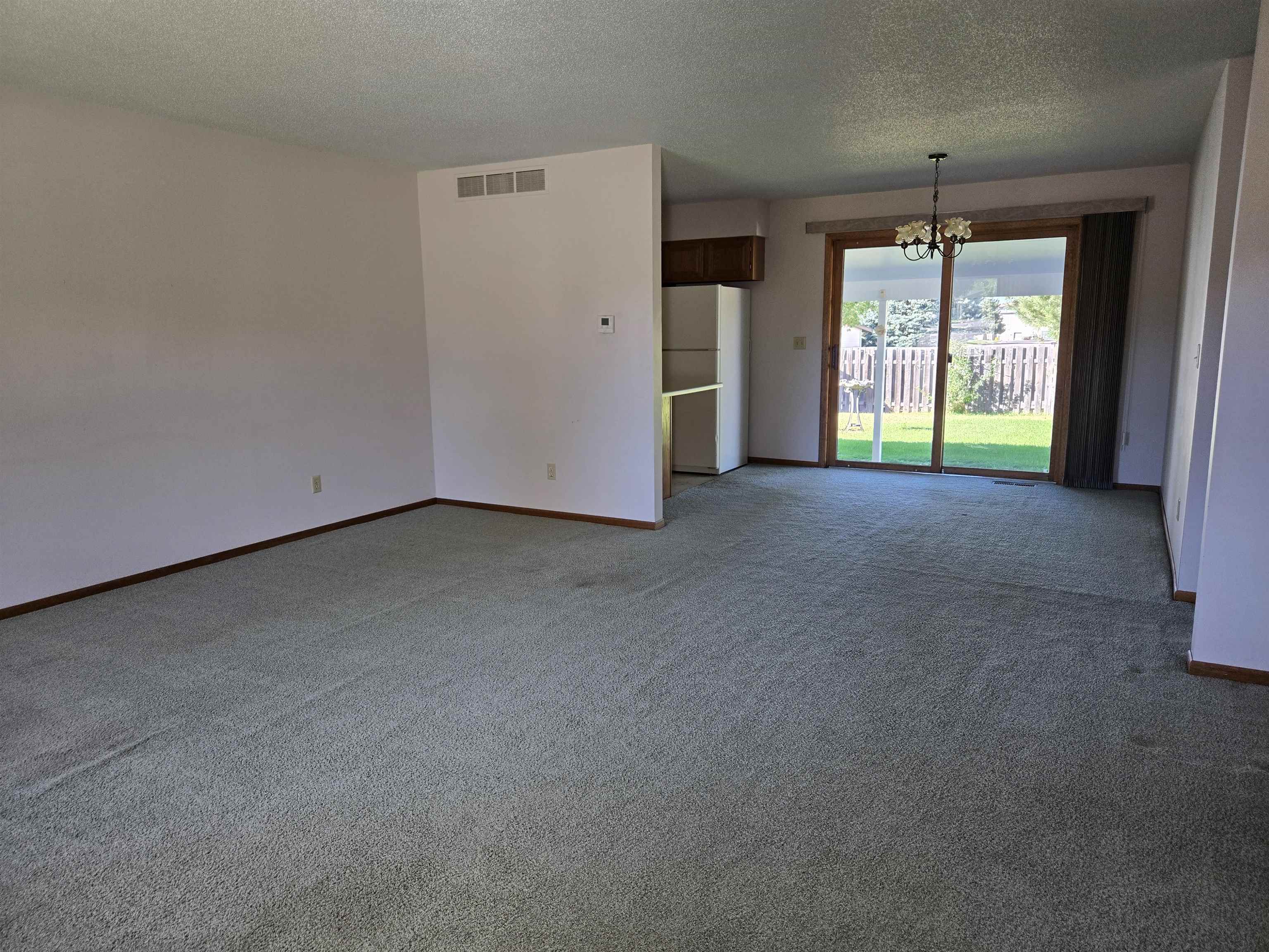 308 Oriole Drive Property Photo 2