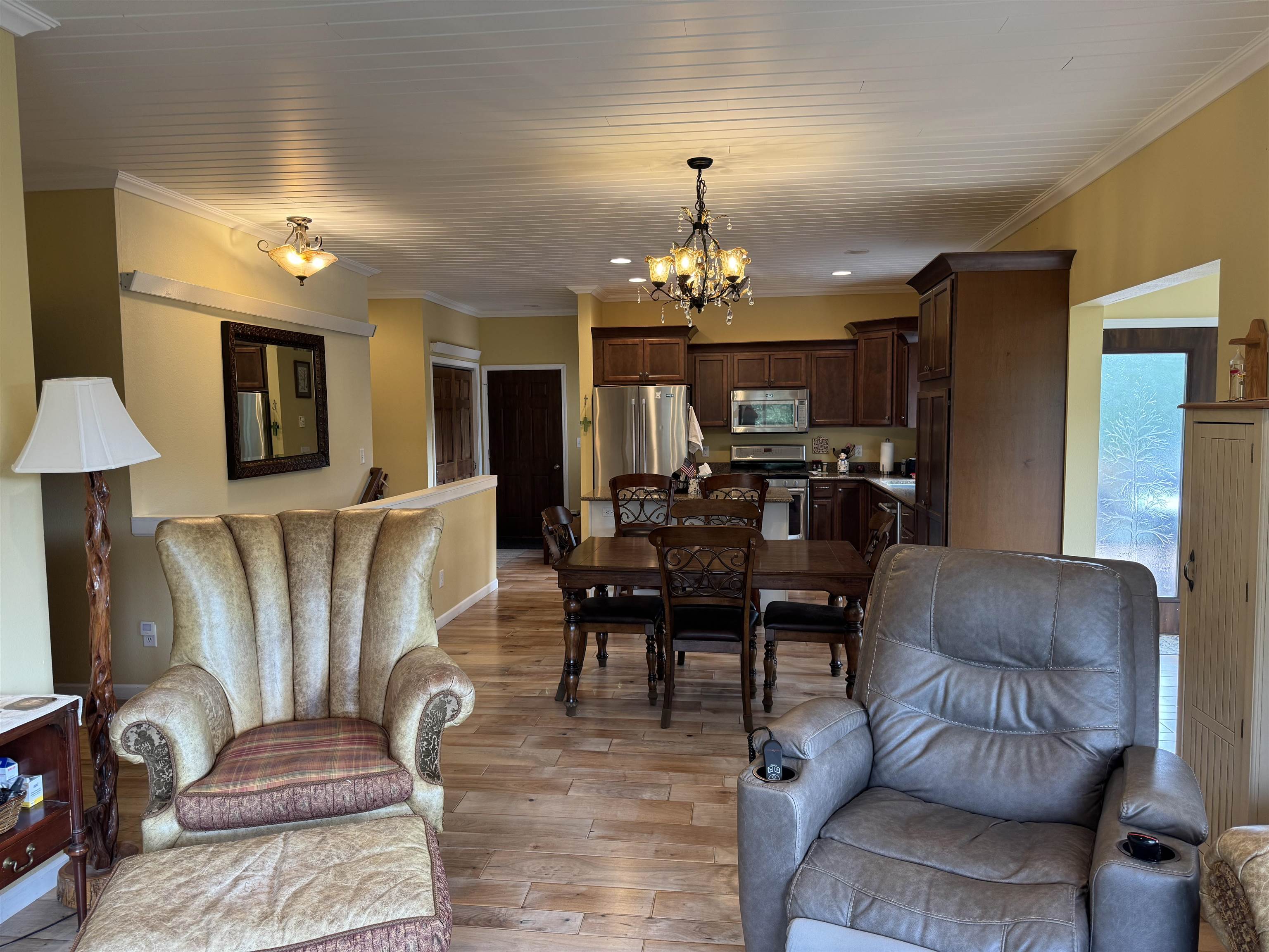 20786 Mountain Court Property Photo 23