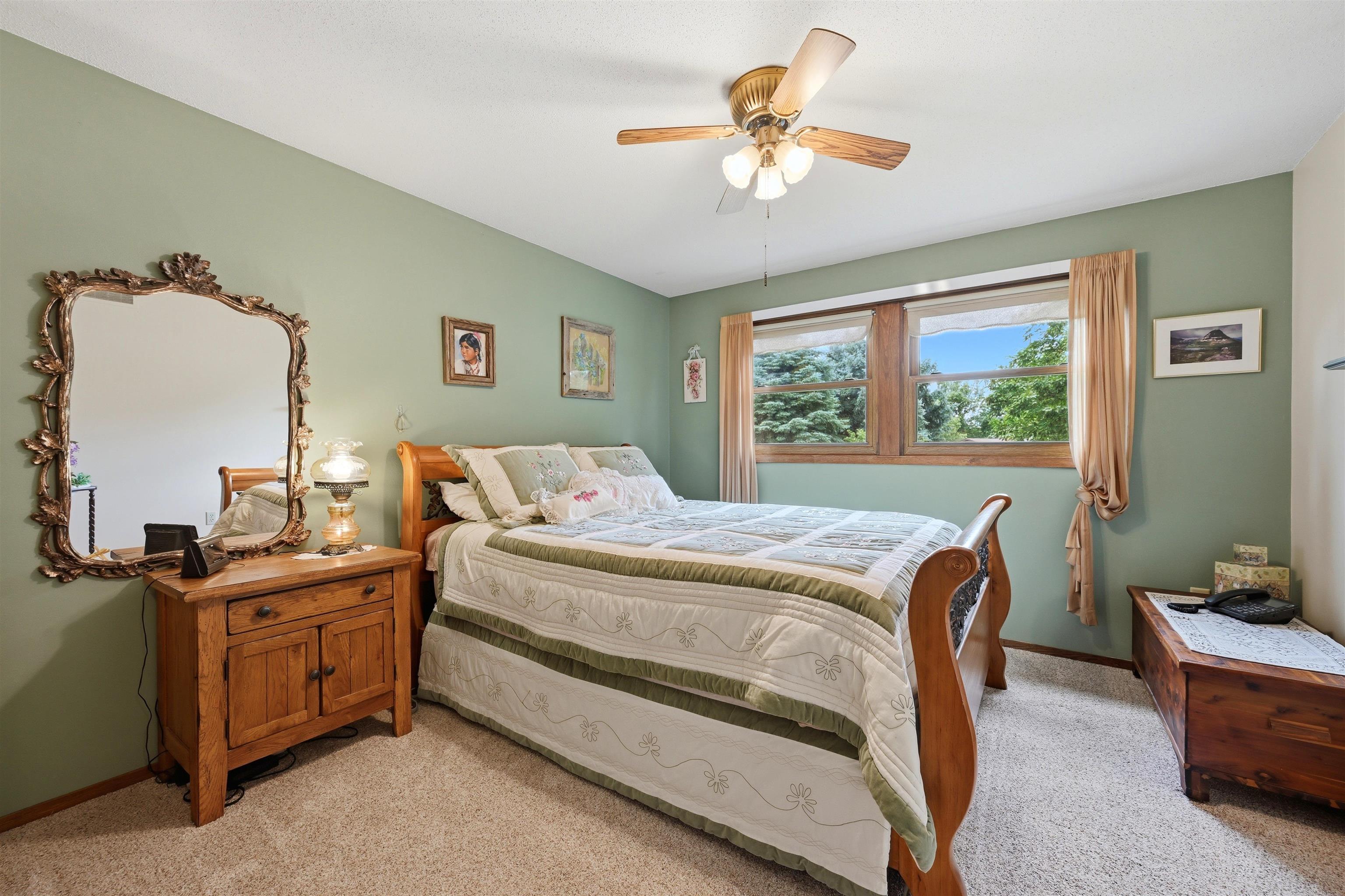 2728 Harney Place Property Photo 10