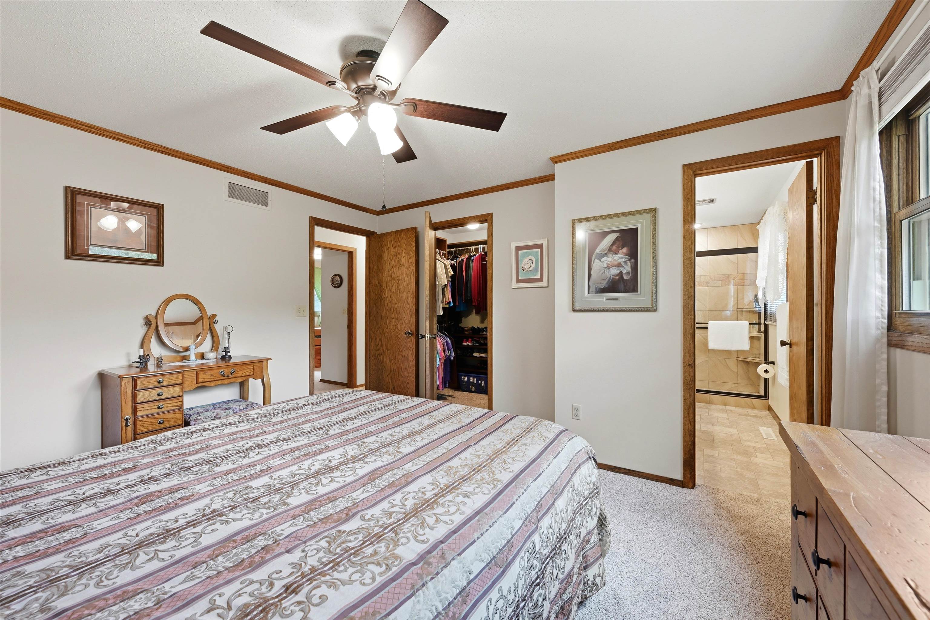 2728 Harney Place Property Photo 13