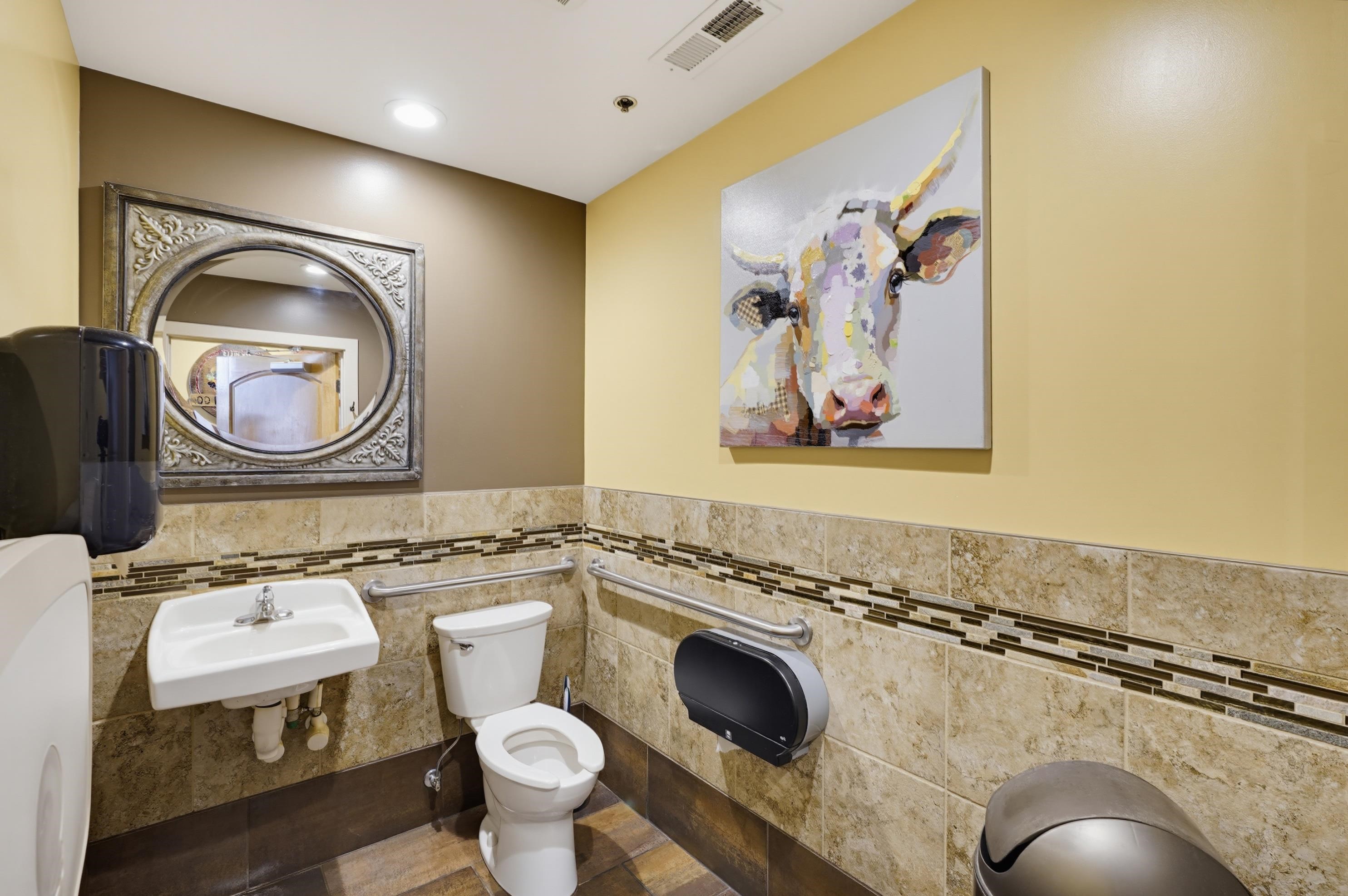 441 & 447 Mt. Rushmore Road Property Photo 16