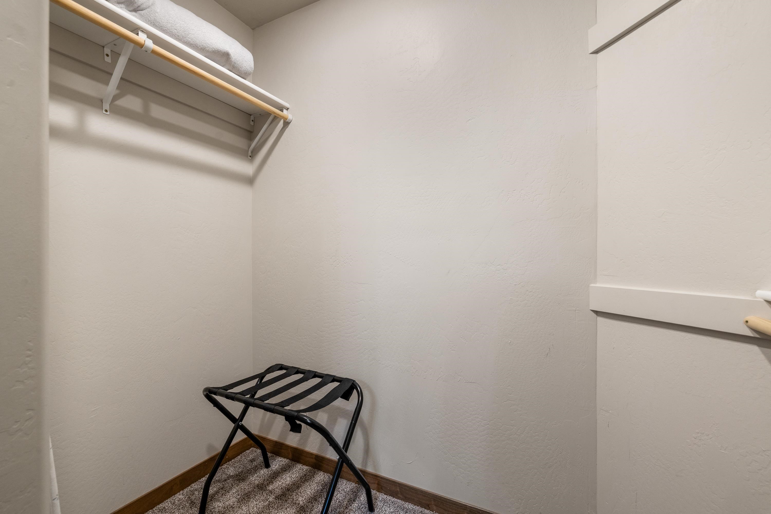 101 Giants Drive Property Photo 14