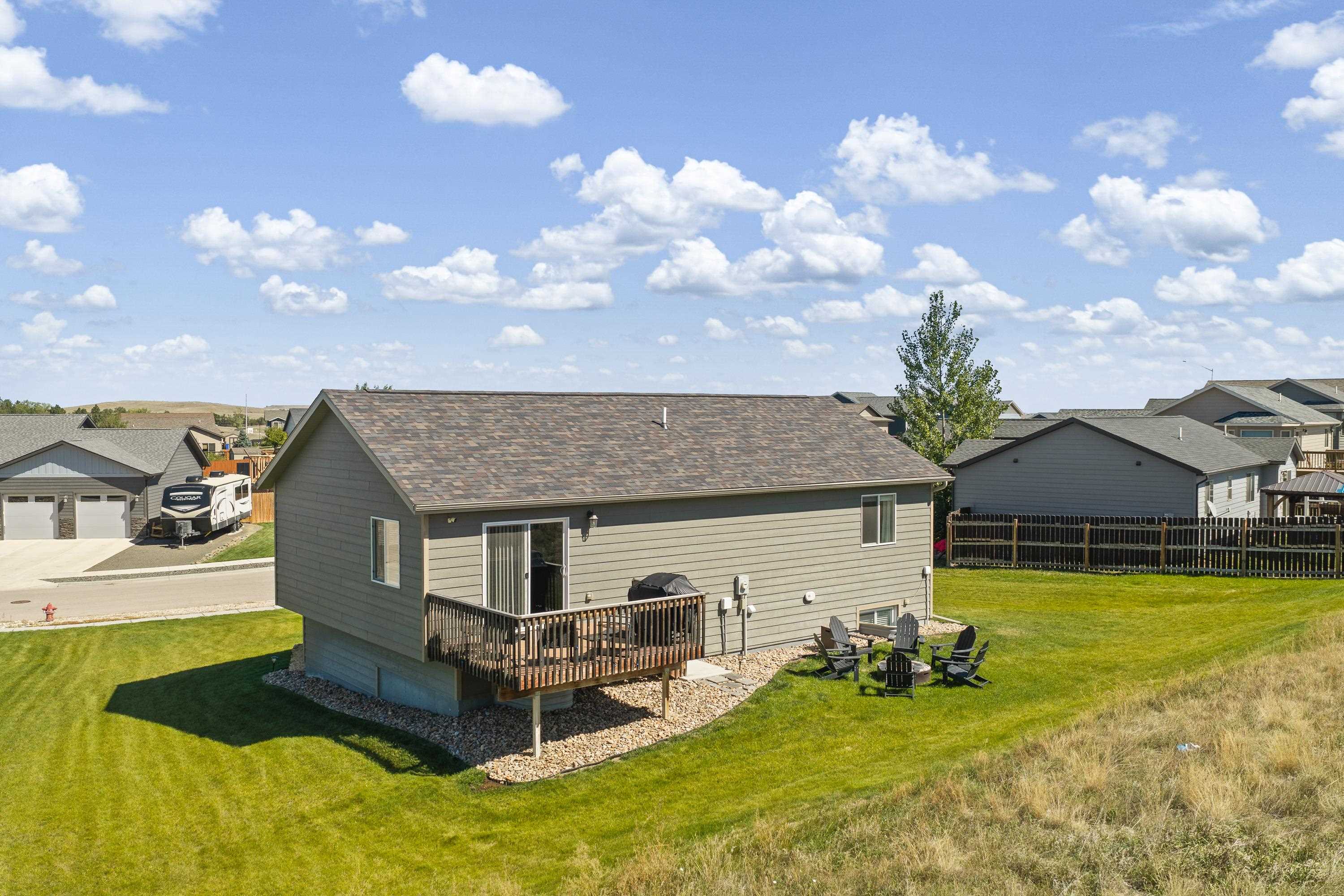 101 Giants Drive Property Photo 26