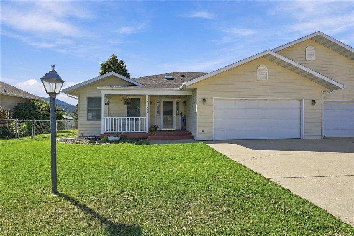 2855 Mystic Avenue Property Photo 1