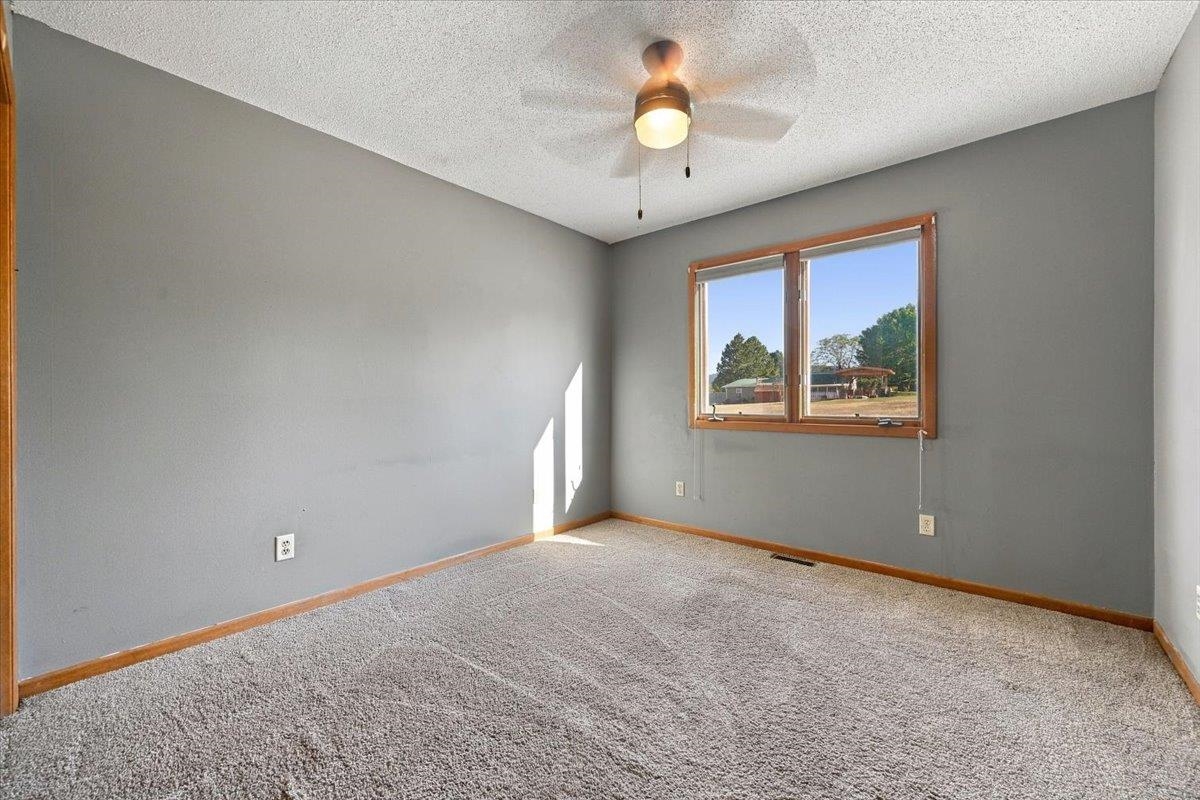 2313 Blue Bell Drive Property Photo 19