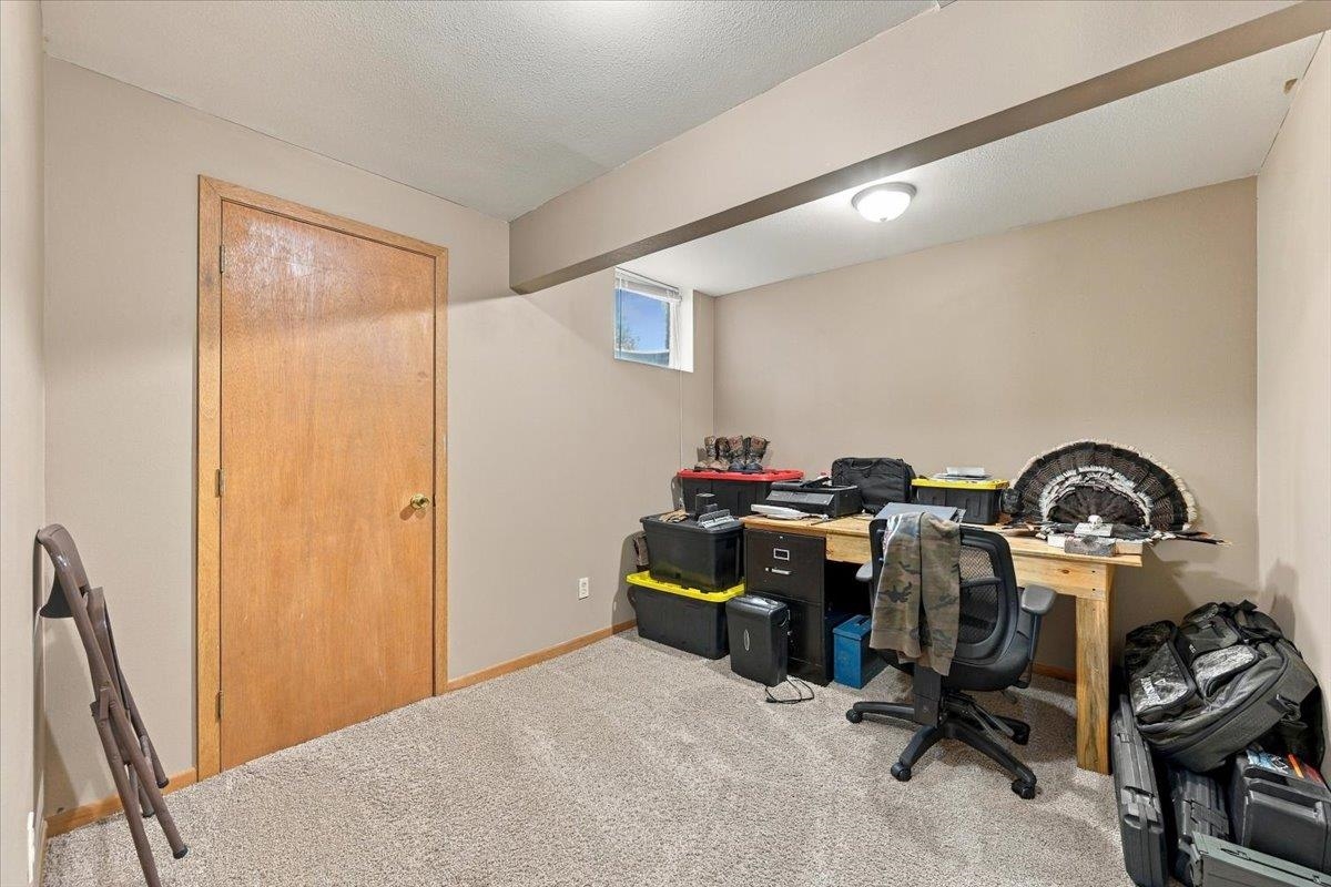 2313 Blue Bell Drive Property Photo 20