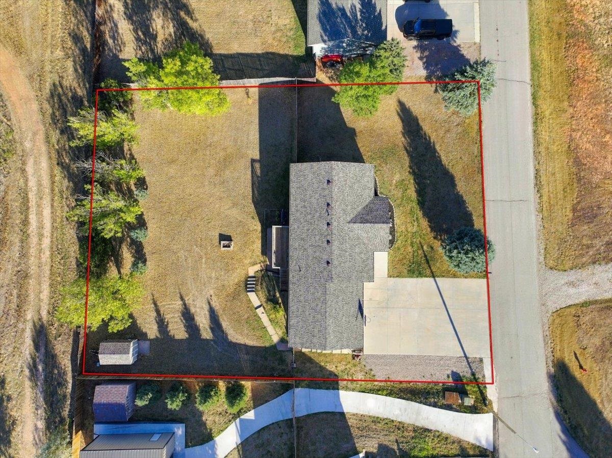 2313 Blue Bell Drive Property Photo 29