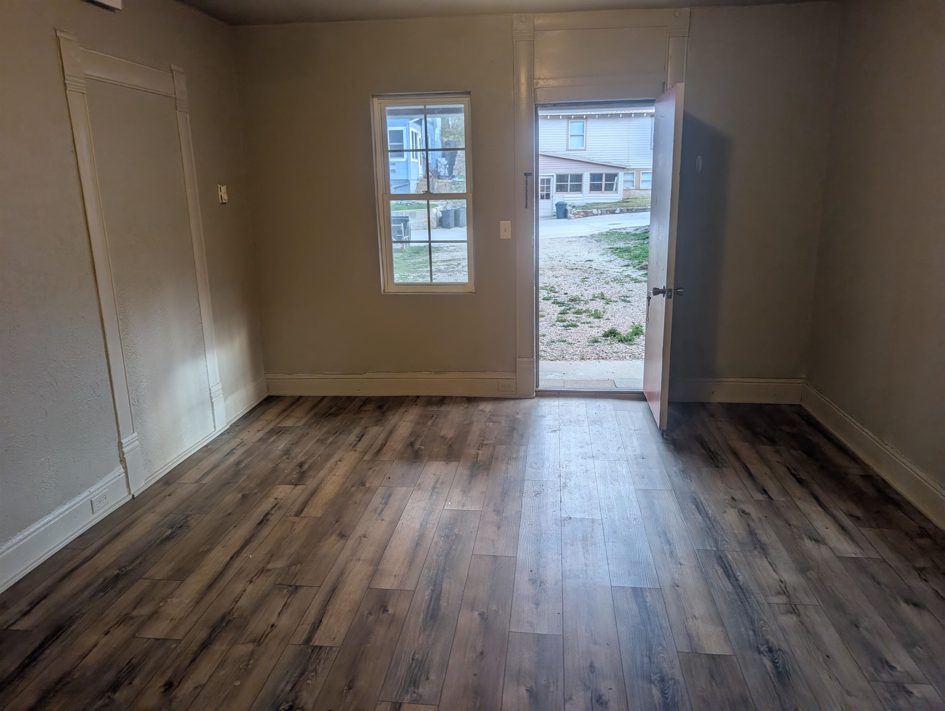 815 W Main Street Property Photo 15