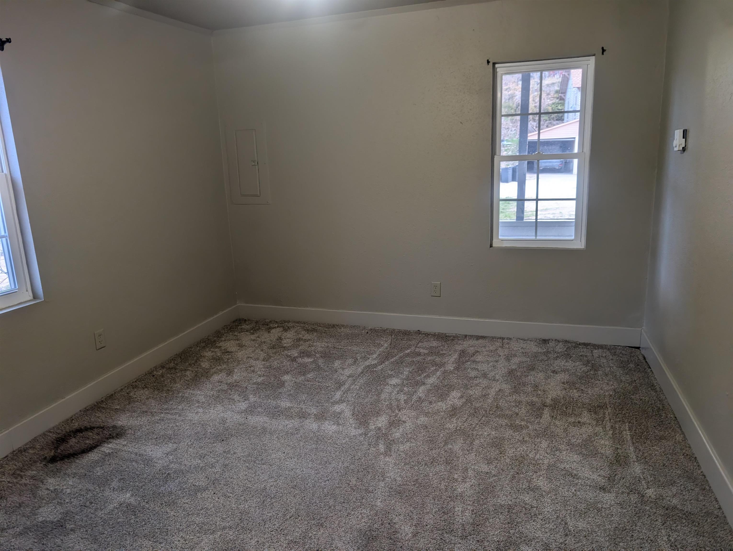 815 W Main Street Property Photo 23